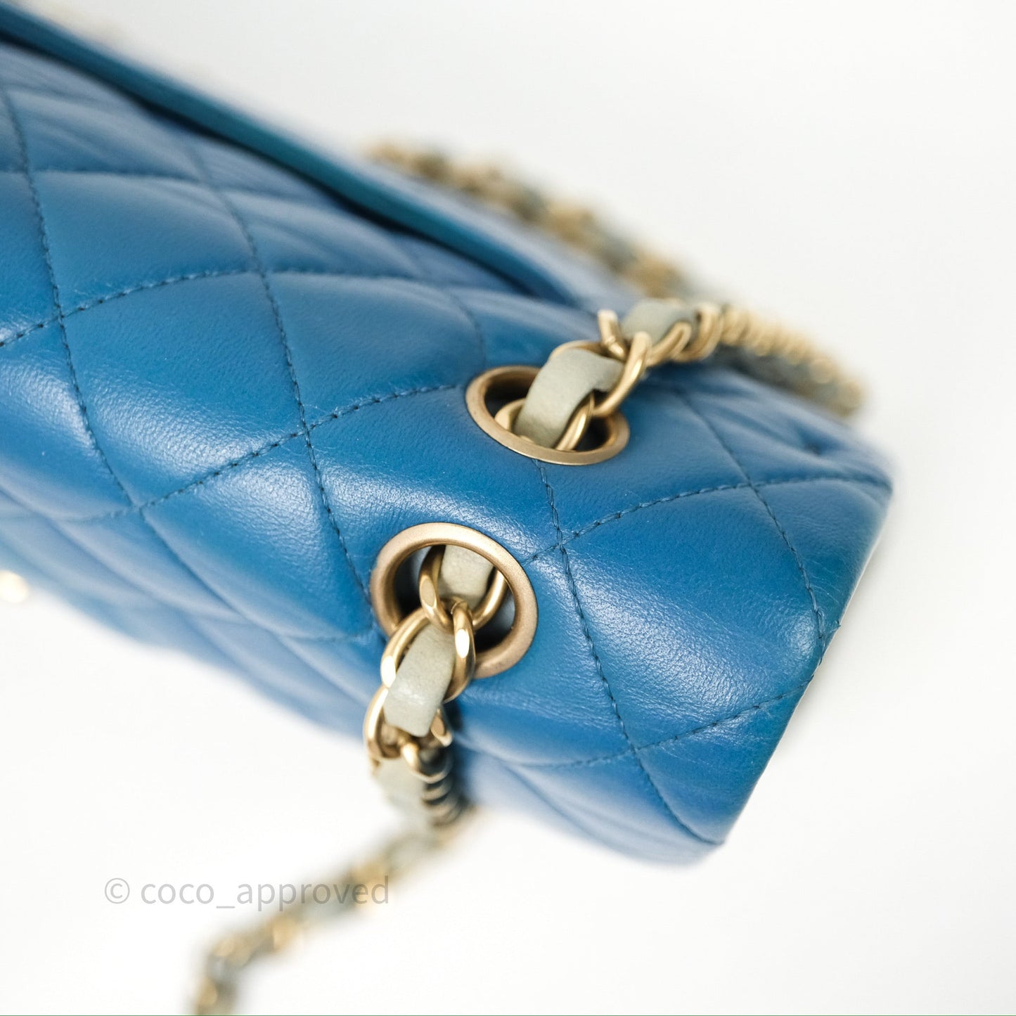 Chanel Classic M/L Medium Flap Quilted Ombre Blue Lambskin Gold Hardware
