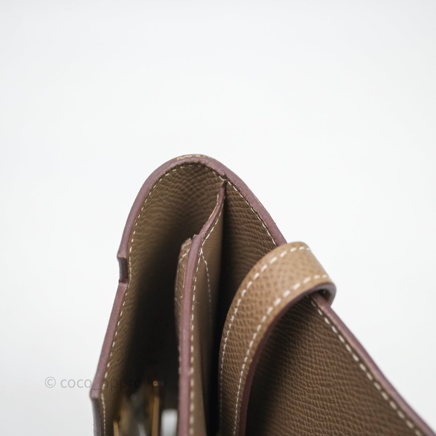 Hermès Kelly To Go 18 Étoupe Epsom Short Wallet Gold Hardware
