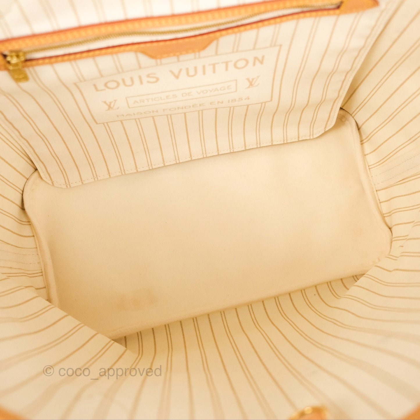 Louis Vuitton Neverfull MM Damier Azur Canvas Tote Bag