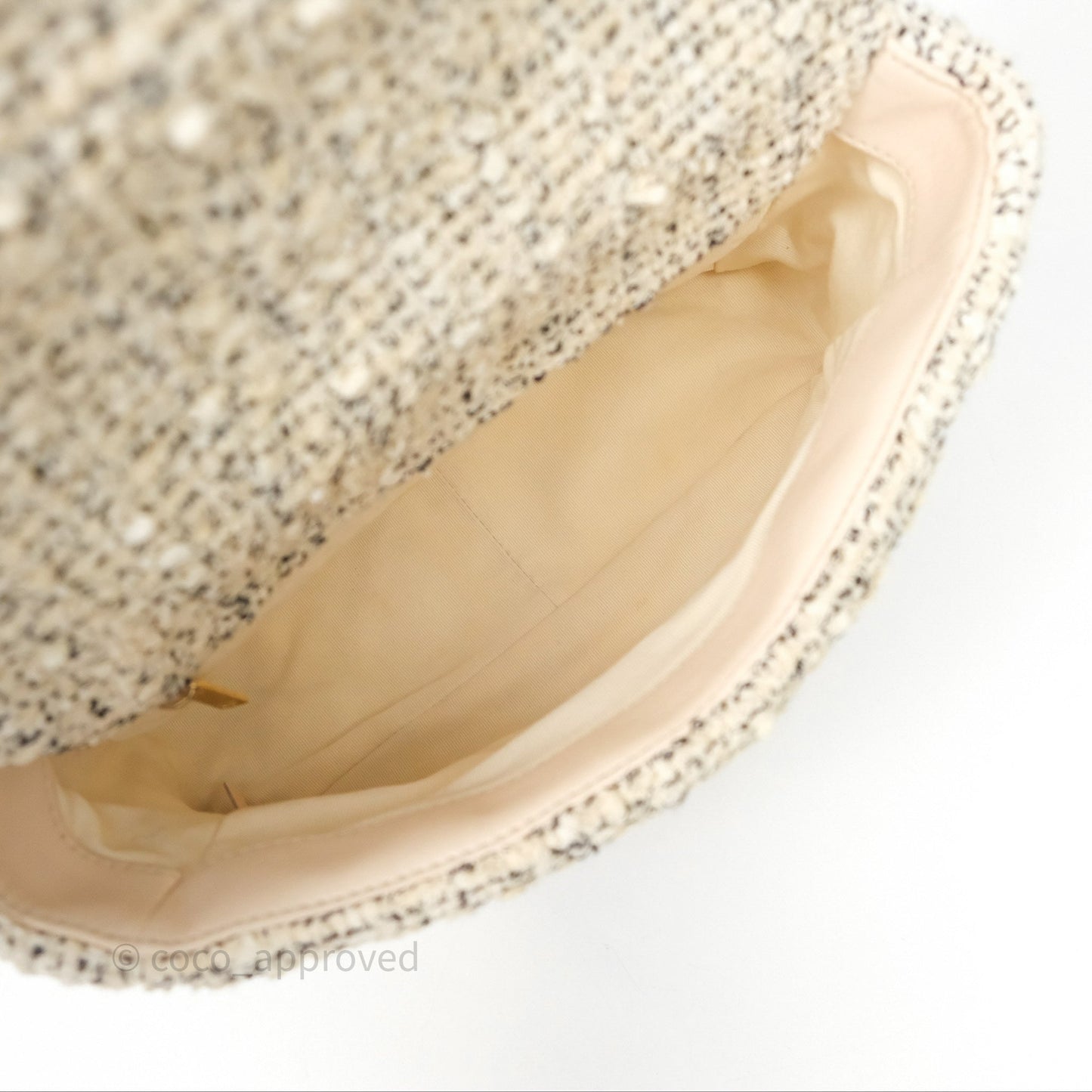 Chanel 19 Small Tweed Oreo Cream Mixed Hardware