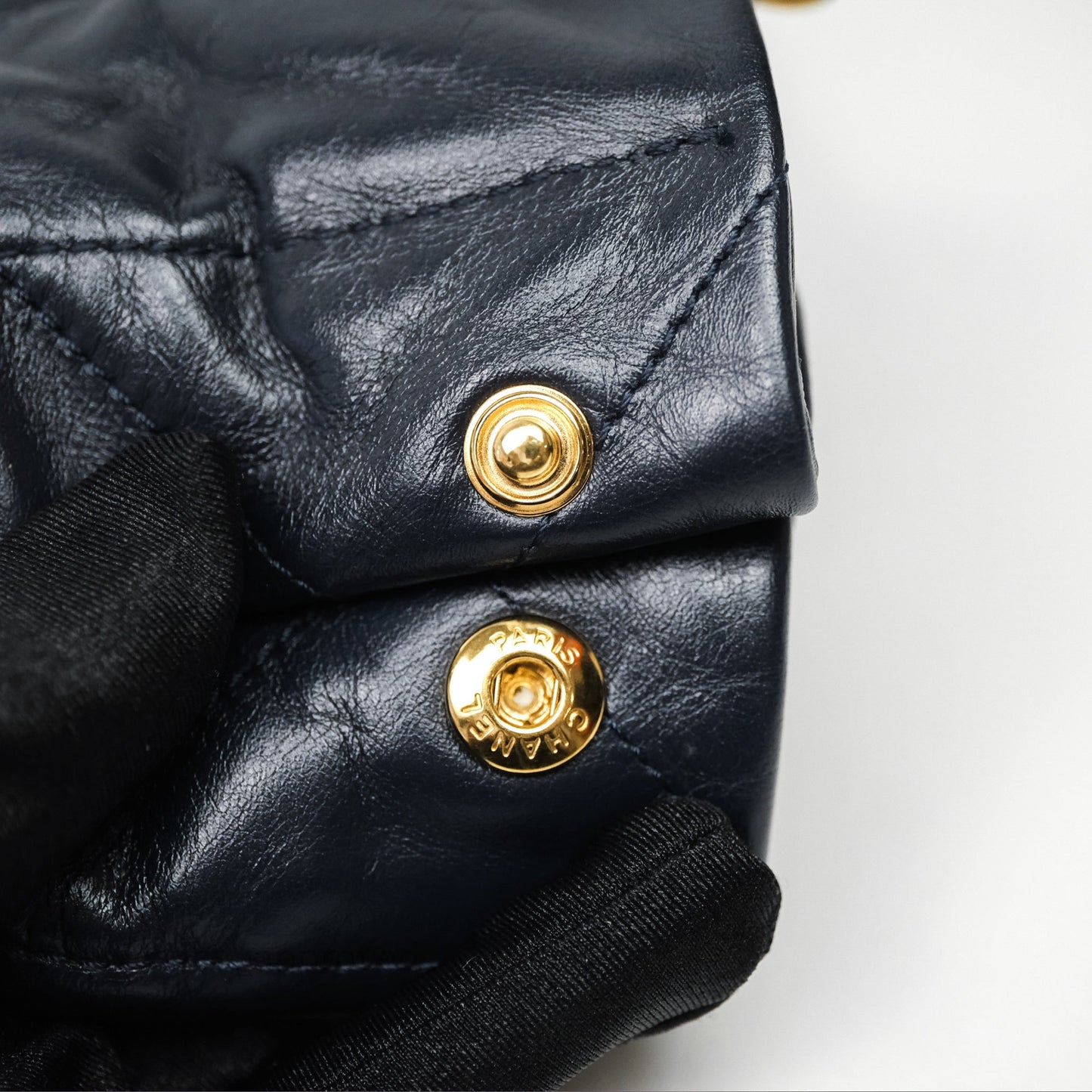 Chanel 22 Small Navy Shiny Calfskin Aged Gold Hardware