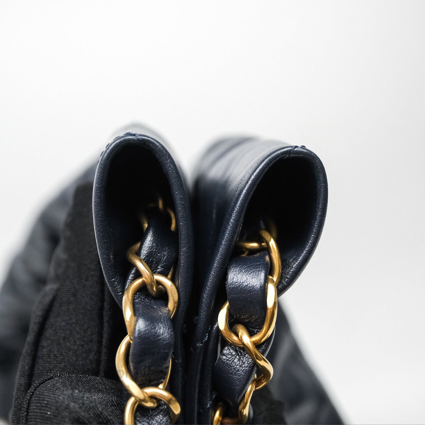 Chanel 22 Small Navy Shiny Calfskin Aged Gold Hardware
