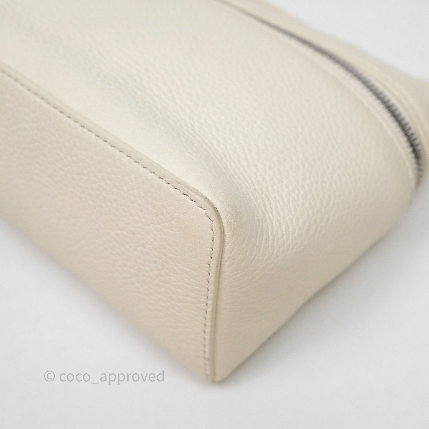 Loro Piana Extra Pocket L19 Ivory White Grained Calfskin