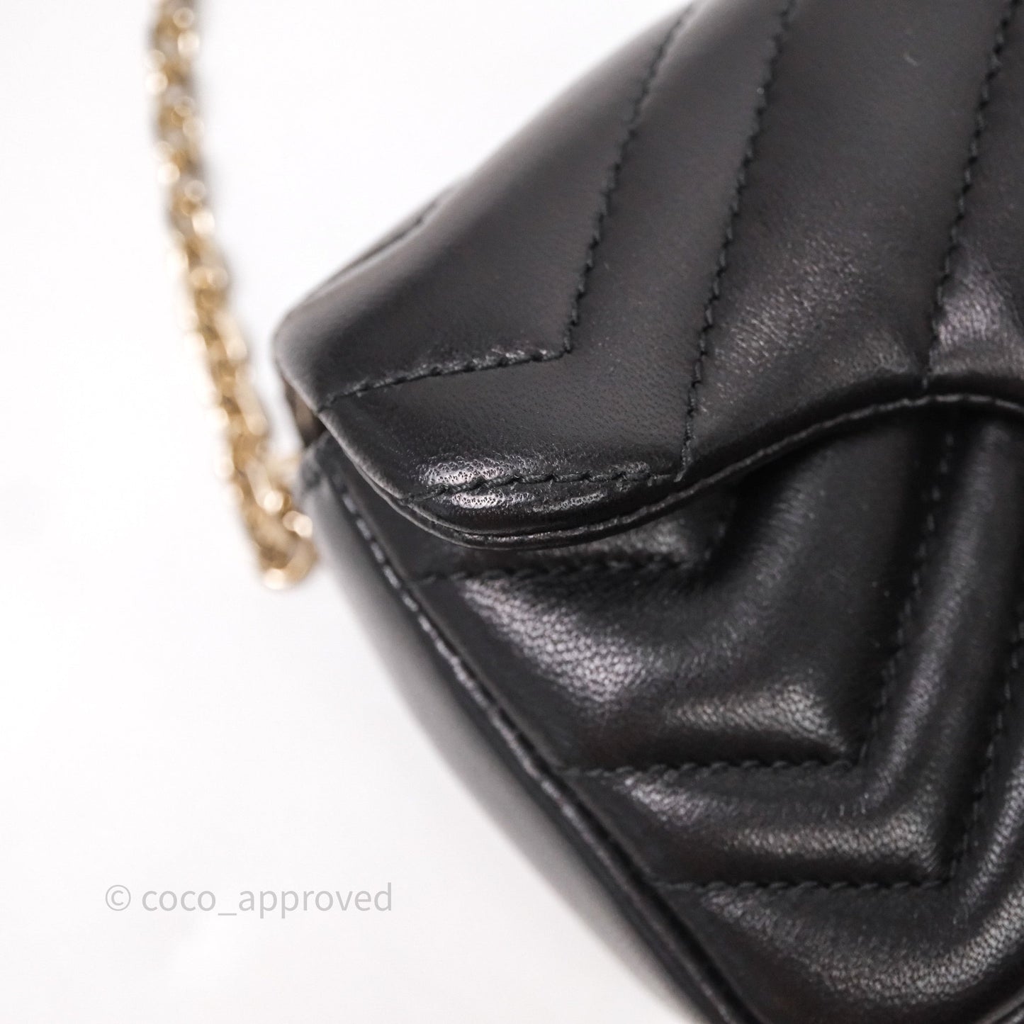 Gucci GG Marmont Super Mini Black Shoulder Bag