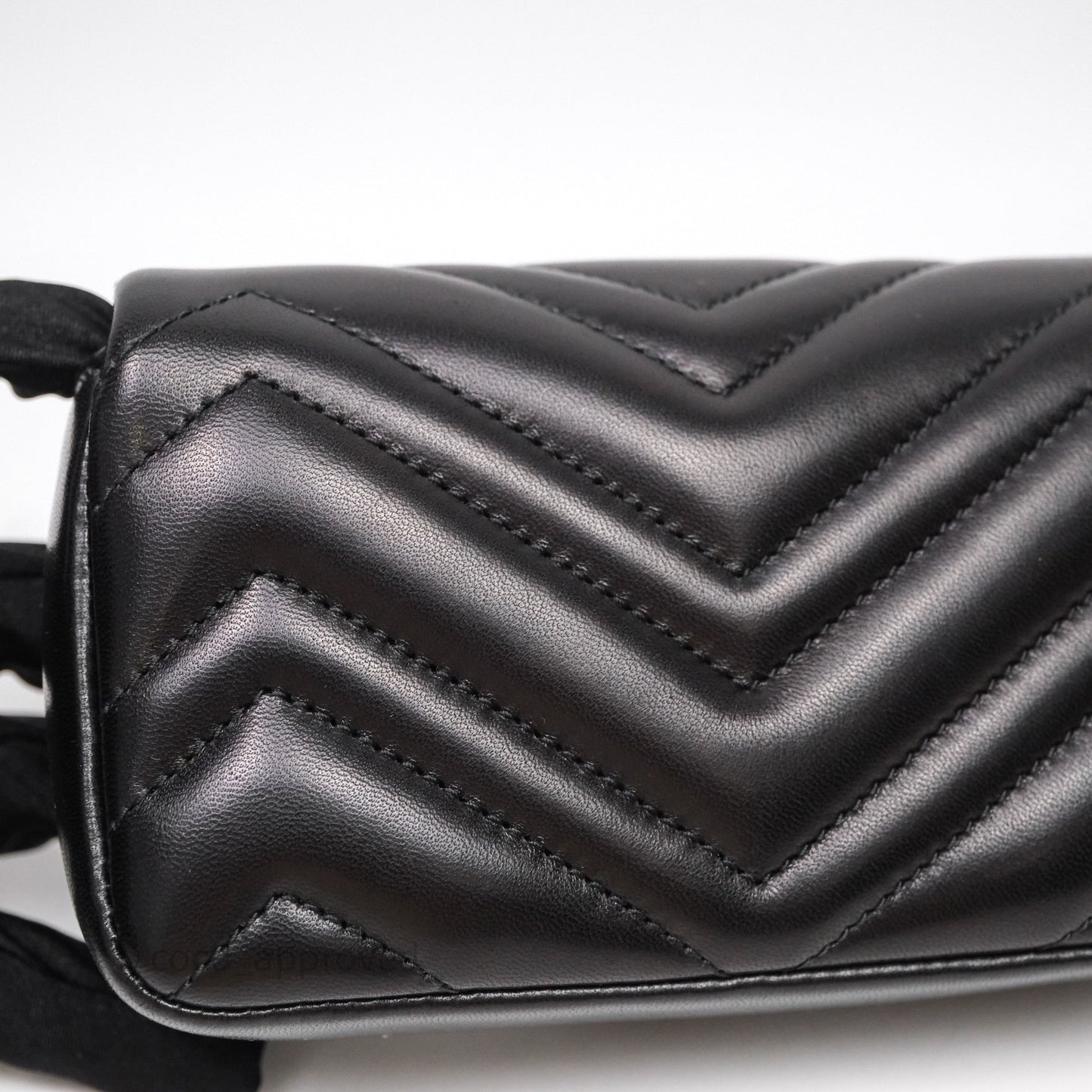 Gucci GG Marmont Super Mini Black Shoulder Bag