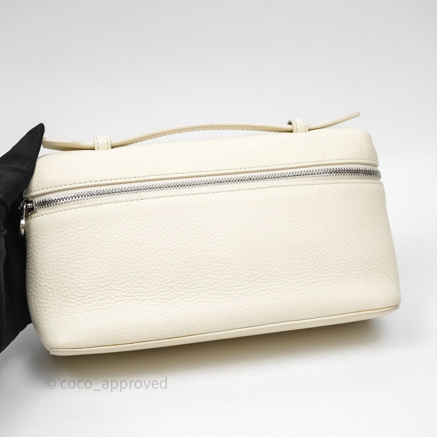 Loro Piana Extra Pocket L19 Ivory White Grained Calfskin