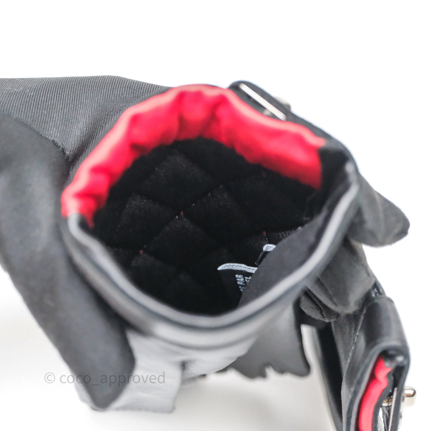 Chanel Quilted CC Turnlock Gloves Blue Red Black