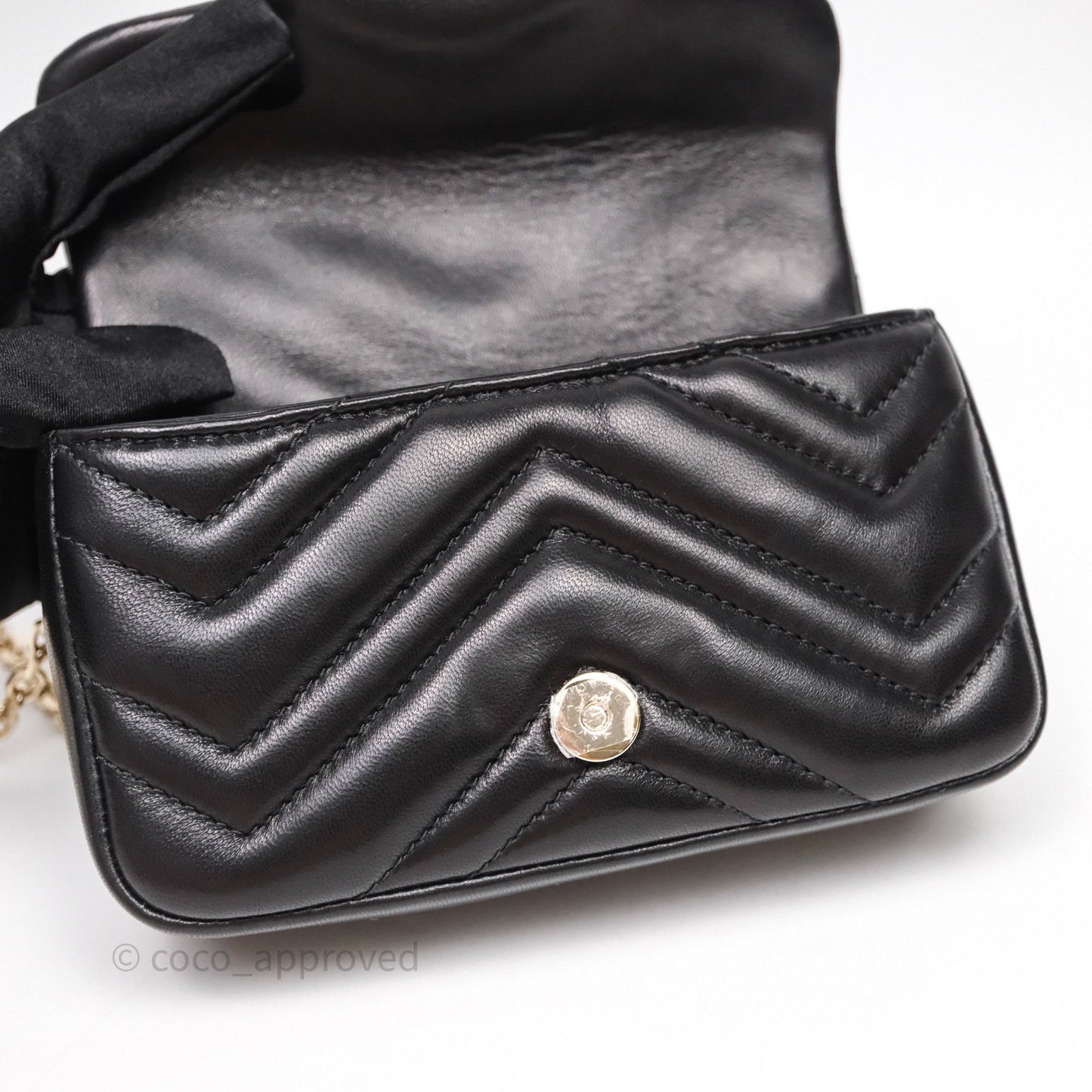 Gucci GG Marmont Super Mini Black Shoulder Bag