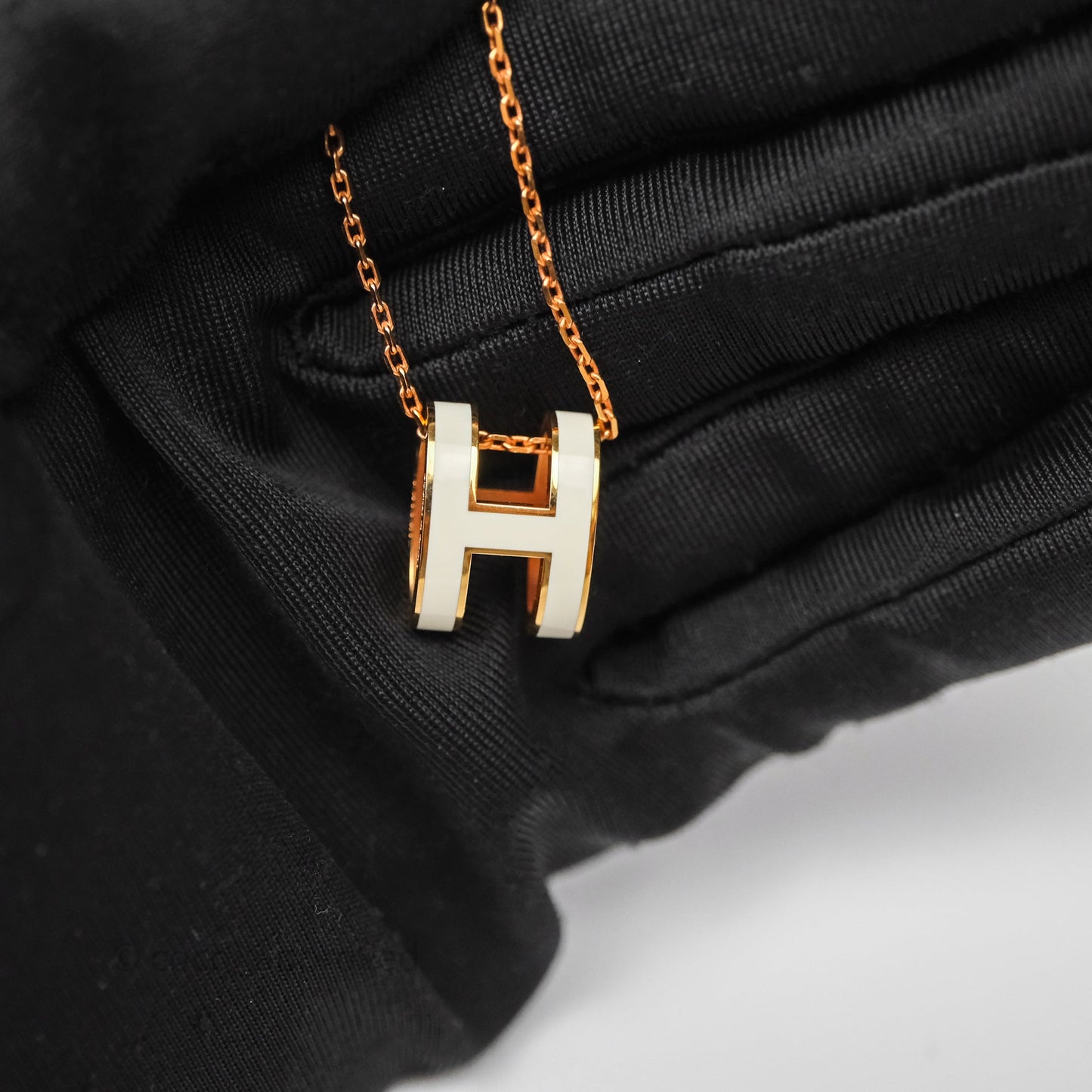 Hermès Pop H Pendant Necklace Blanc Rose Gold Hardware
