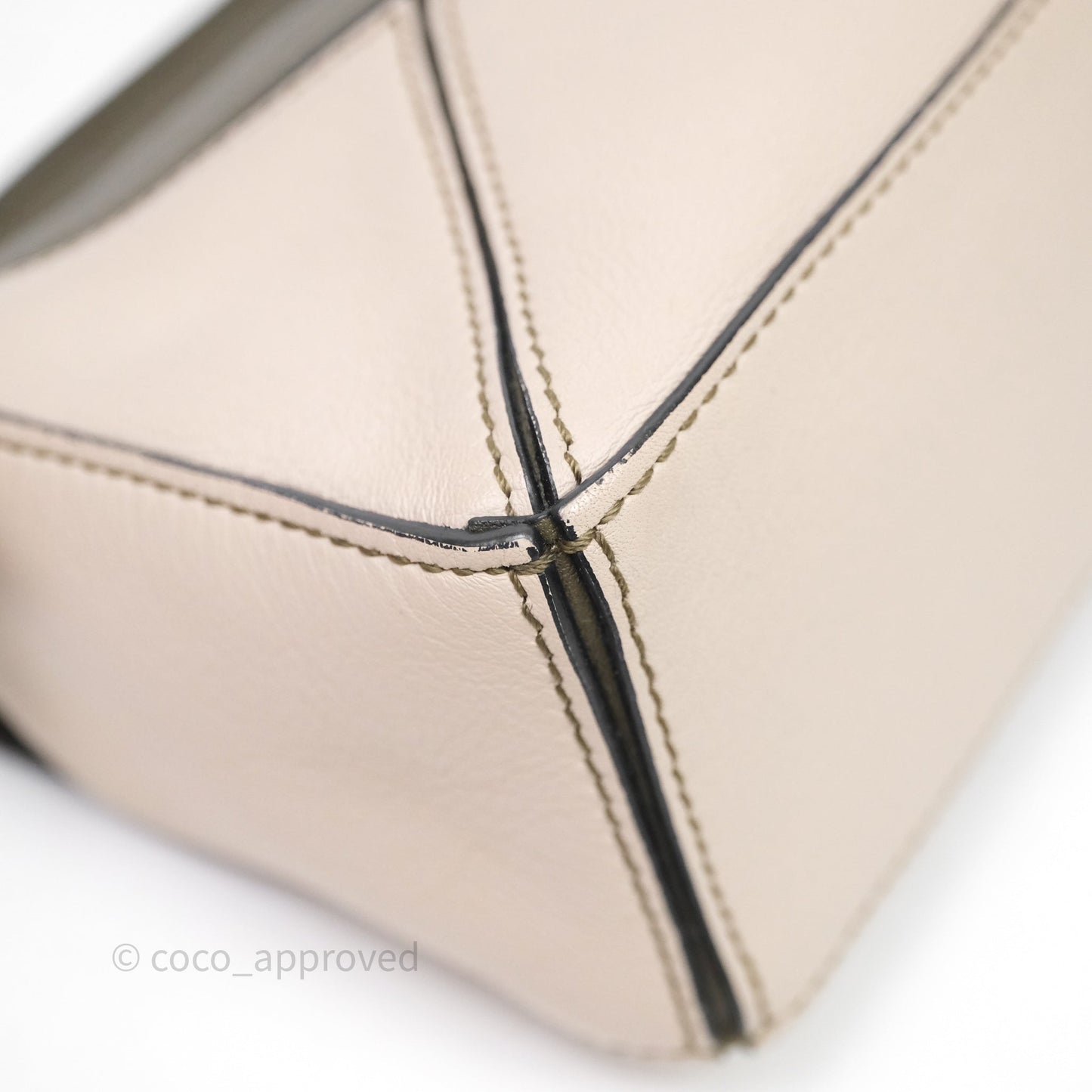 Loewe Mini Puzzle Bag Green Calfskin Gold Hardware