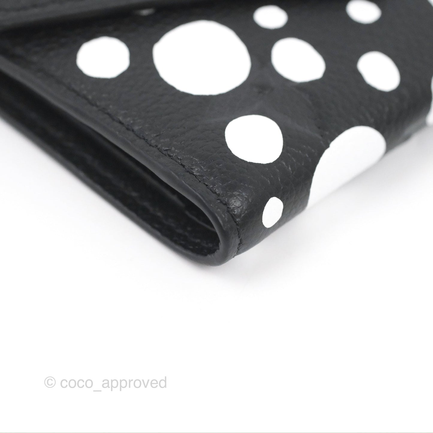 Louis Vuitton x Yayoi Kusama Victorine Wallet White/Black Monogram Empreinte