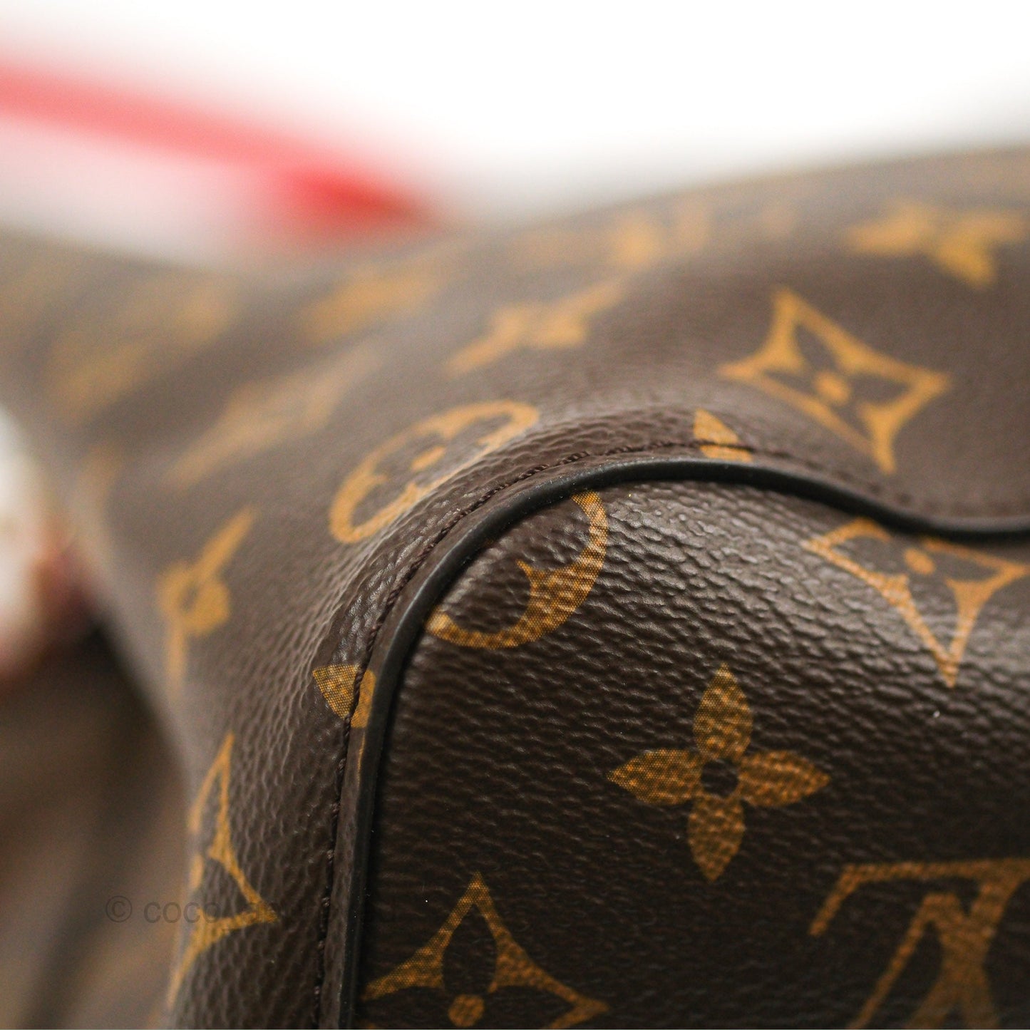Louis Vuitton Neonoe Bucket Bag MM Monogram Canvas Red