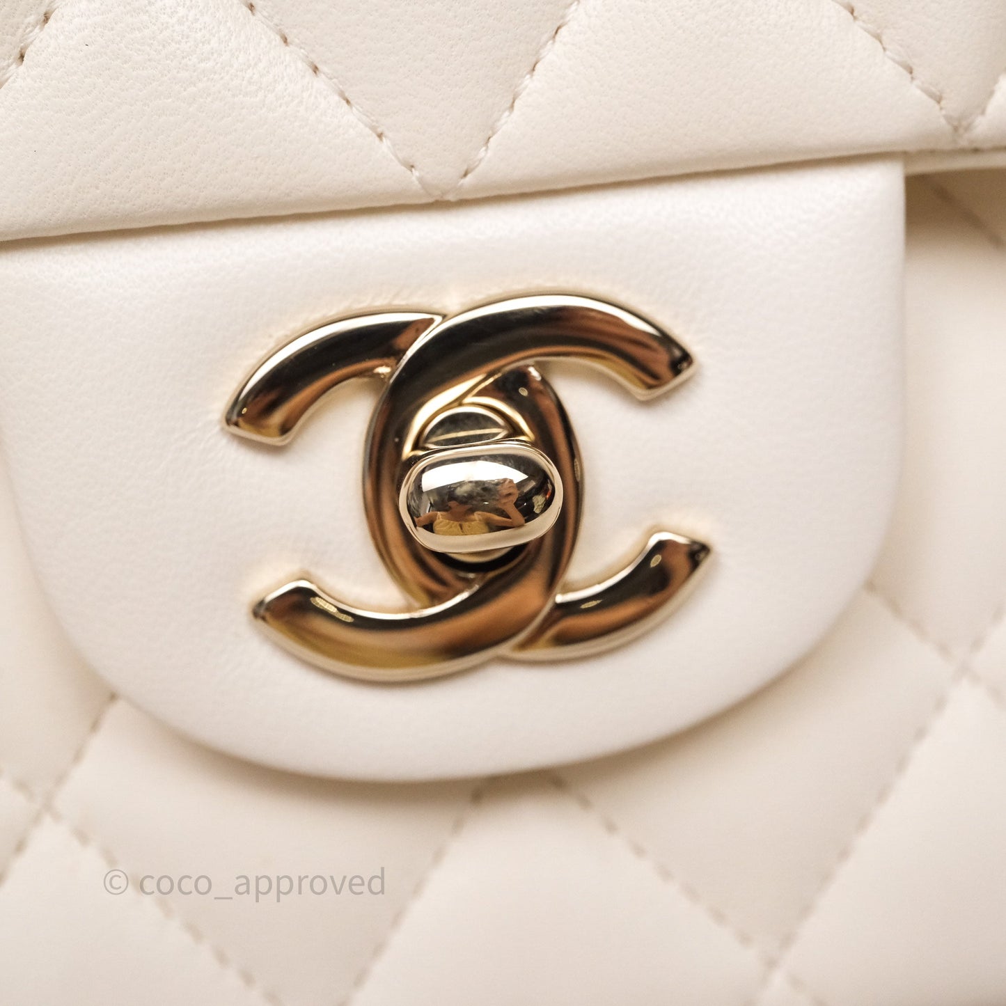 Chanel Classic M/L Medium Flap Quilted Ivory White Lambskin Gold Hardware