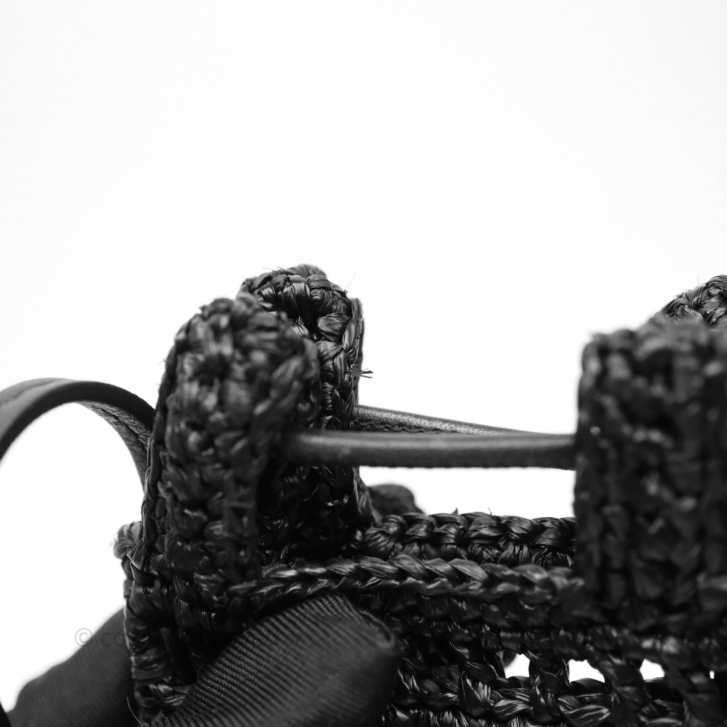 Loewe Drawstring Pocket In Raffia Black