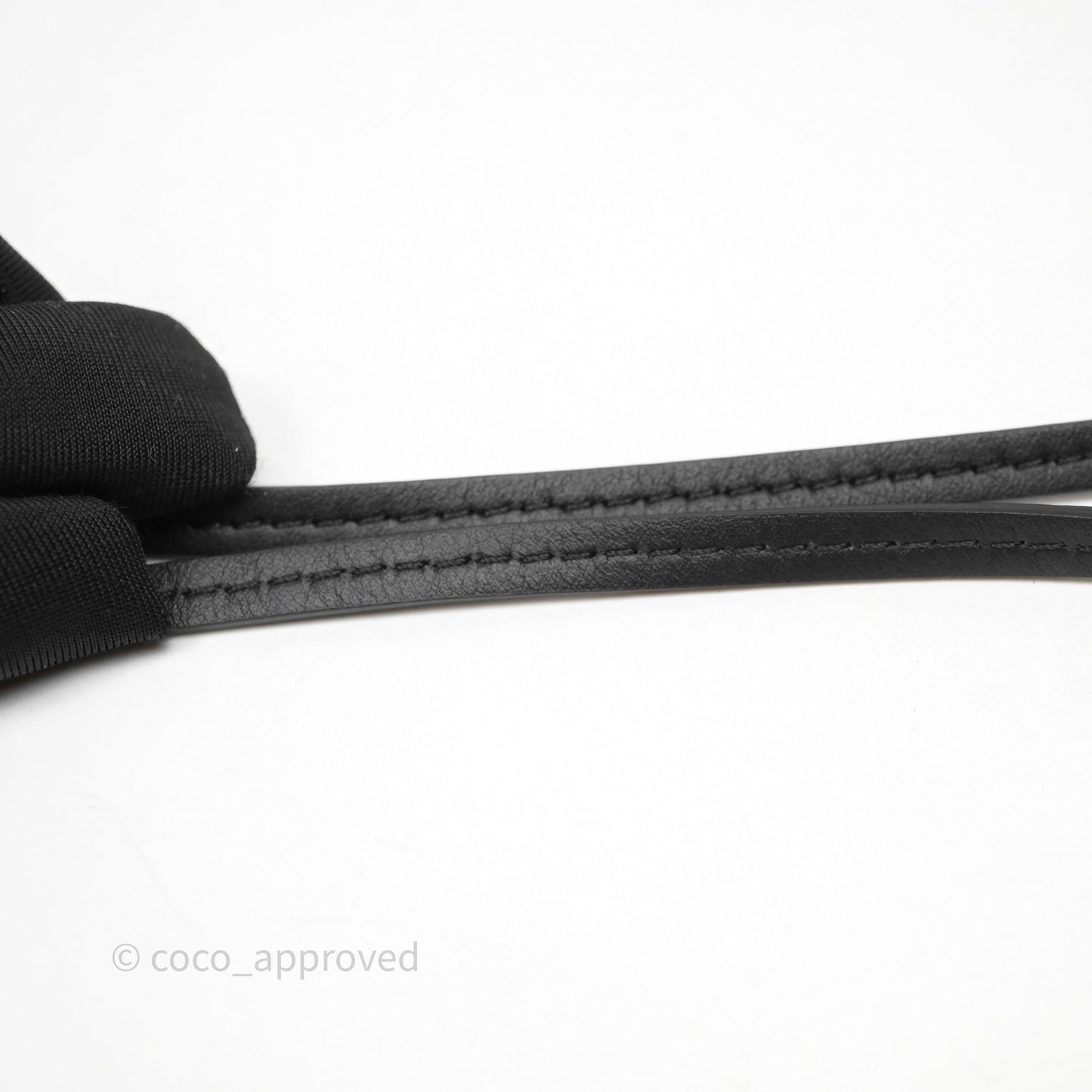 Loewe Drawstring Pocket In Raffia Black