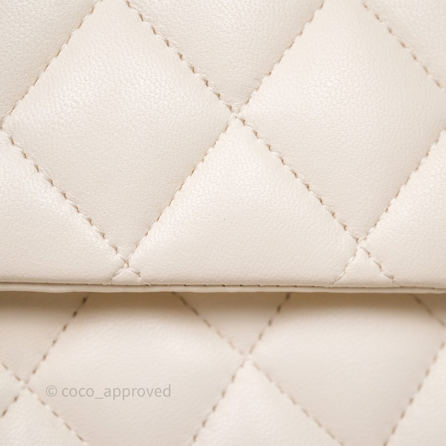 Chanel Classic M/L Medium Flap Quilted Ivory White Lambskin Gold Hardware
