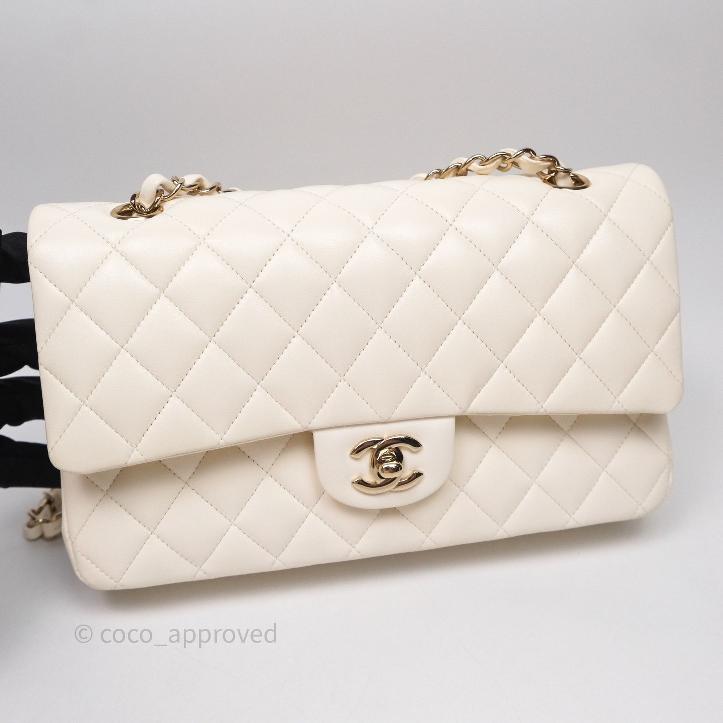 Chanel Classic M/L Medium Flap Quilted Ivory White Lambskin Gold Hardware