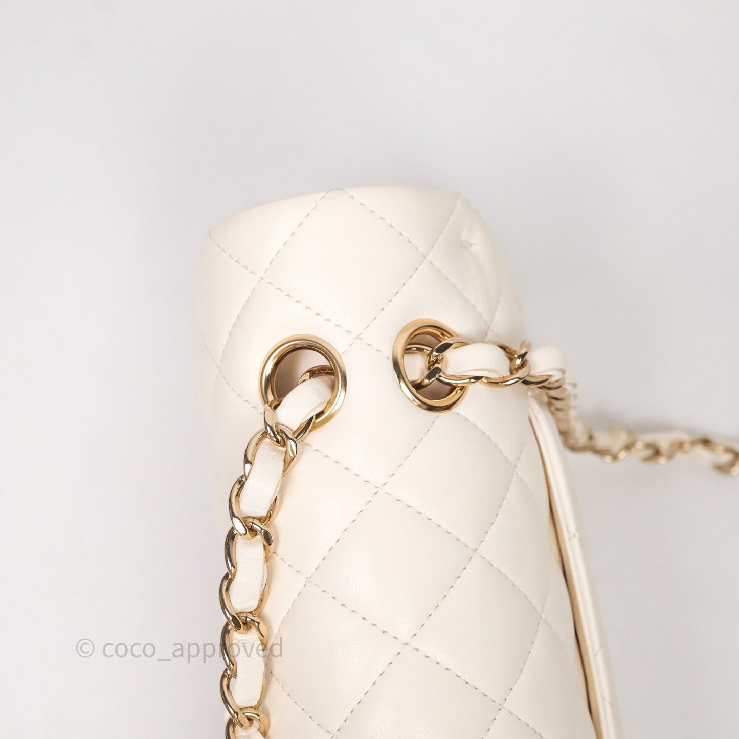 Chanel Classic M/L Medium Flap Quilted Ivory White Lambskin Gold Hardware