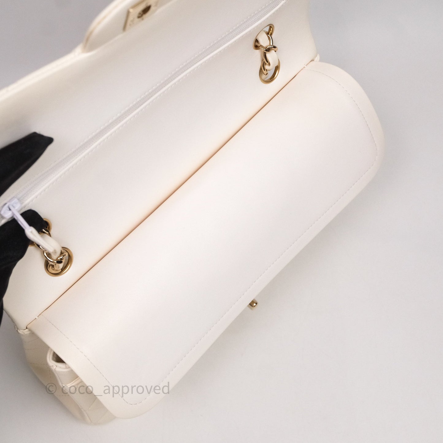 Chanel Classic M/L Medium Flap Quilted Ivory White Lambskin Gold Hardware