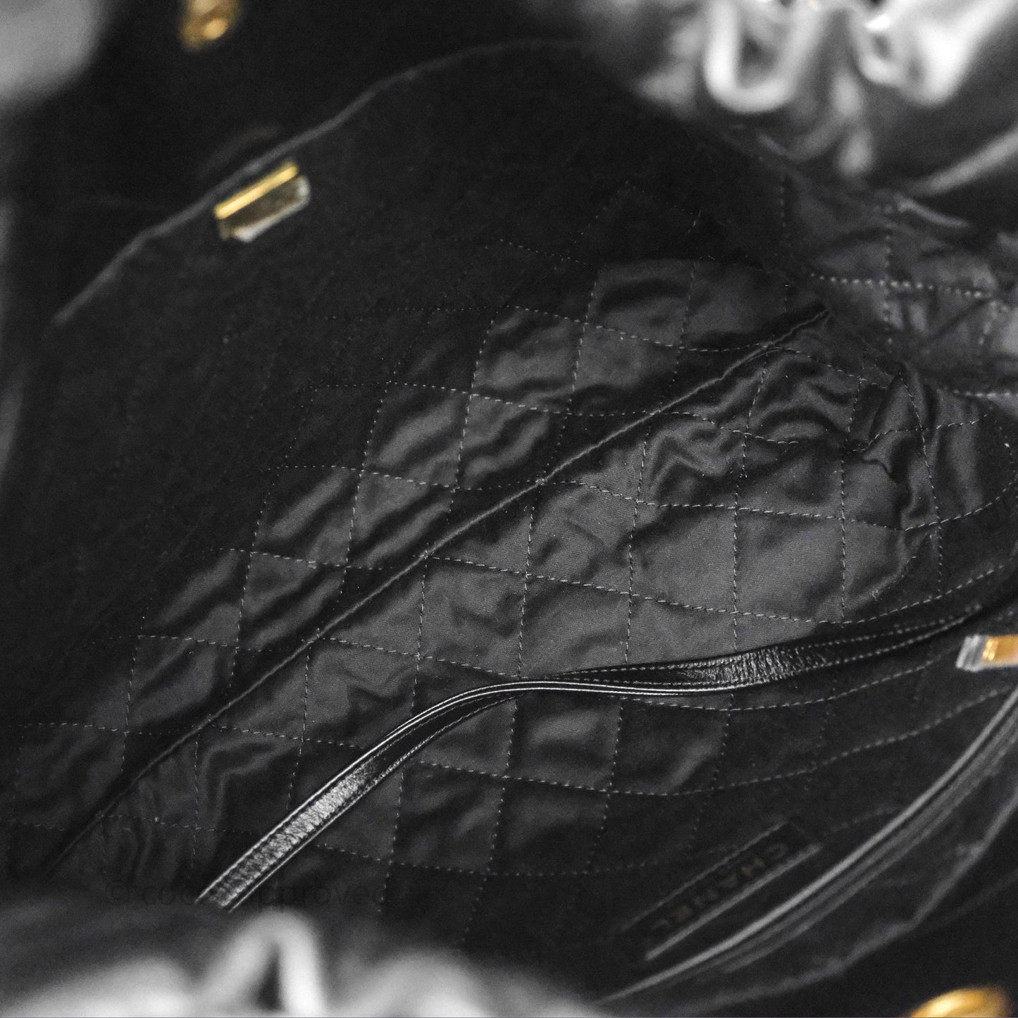 Chanel 22 Small Black Shiny Calfskin Aged Gold Hardware