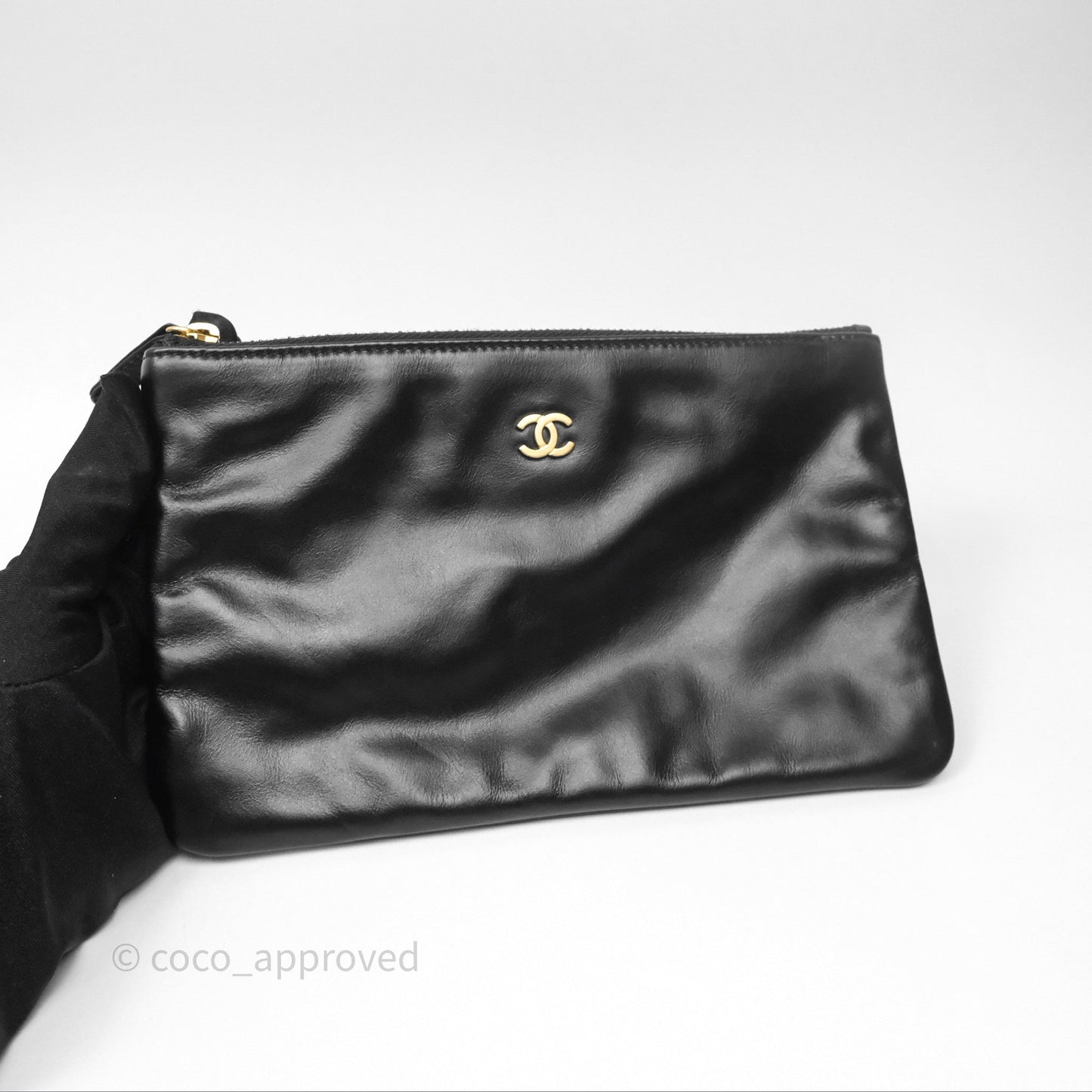 Chanel 22 Small Black Shiny Calfskin Aged Gold Hardware