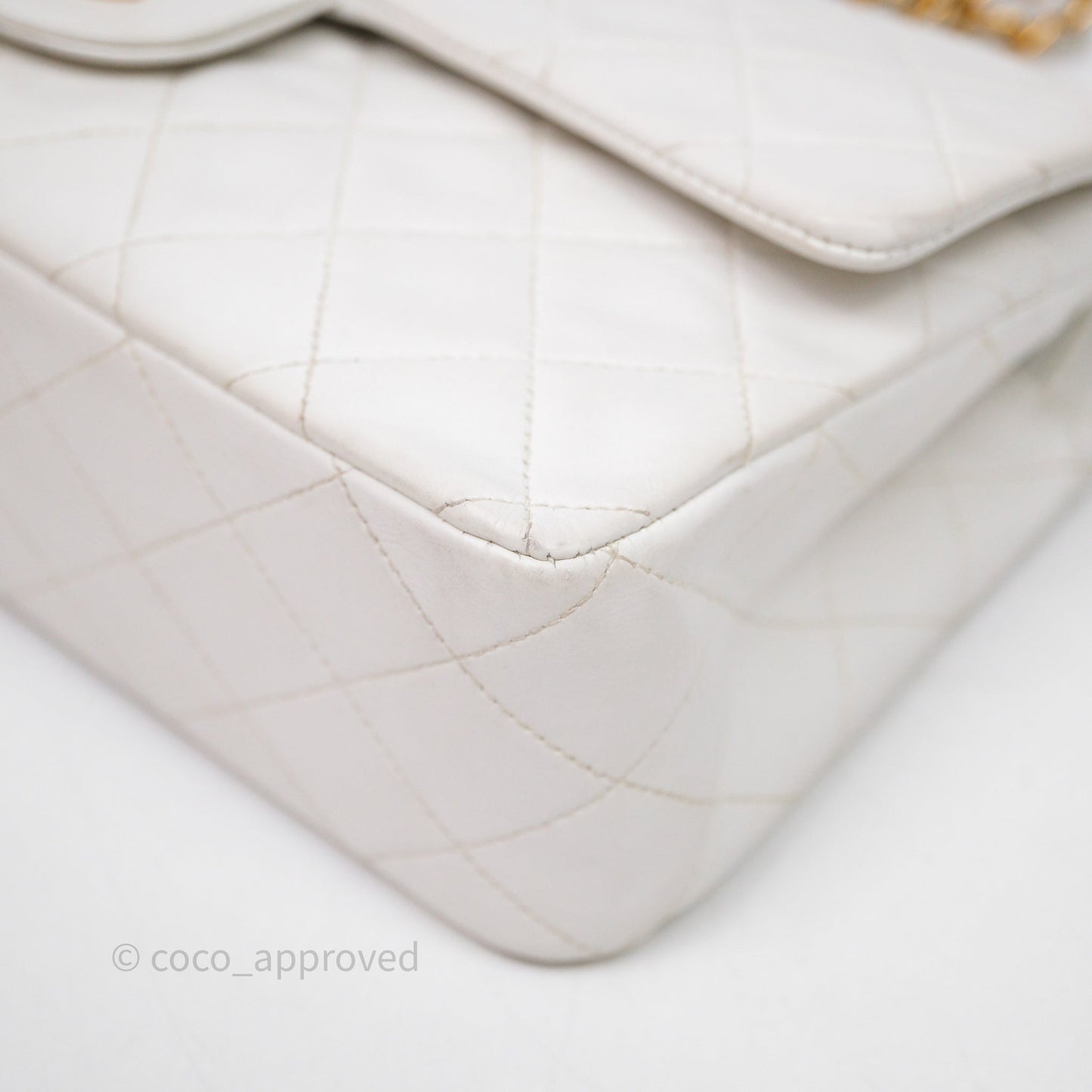 Chanel Classic Vintage Double Flap M/L White Lambskin 24K Gold Hardware