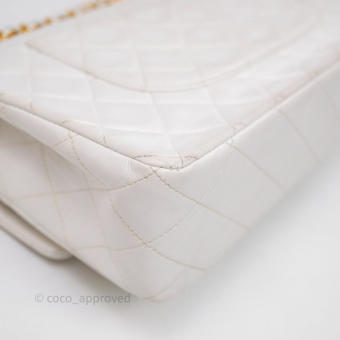 Chanel Classic Vintage Double Flap M/L White Lambskin 24K Gold Hardware