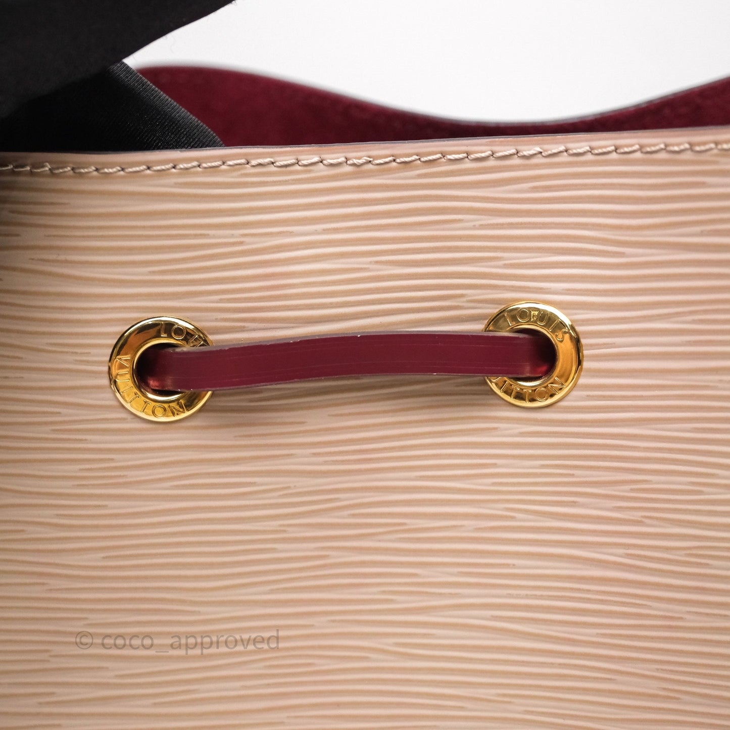 Louis Vuitton Neonoe BB Epi Beige