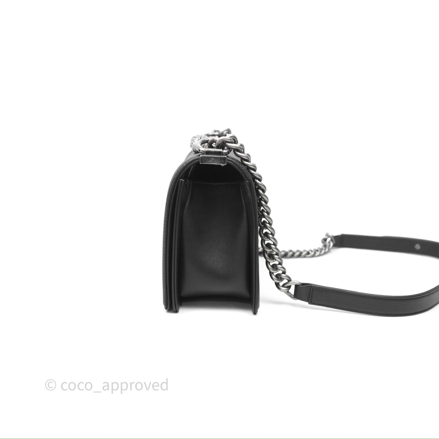 Chanel Quilted Medium Boy Black Lambskin Ruthenium Hardware