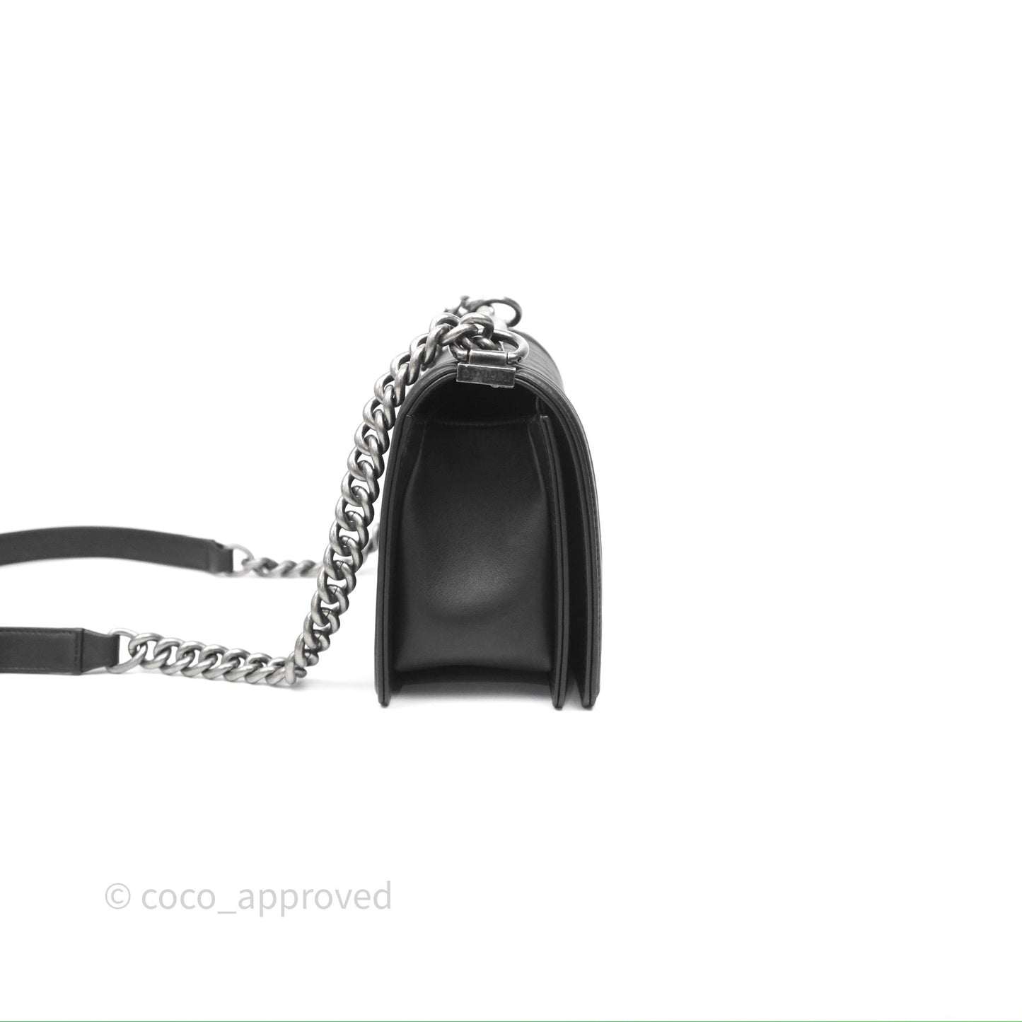Chanel Quilted Medium Boy Black Lambskin Ruthenium Hardware