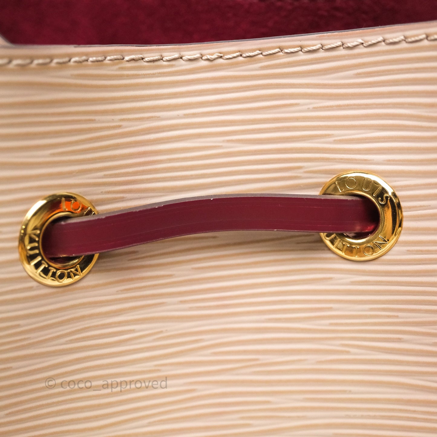 Louis Vuitton Neonoe BB Epi Beige