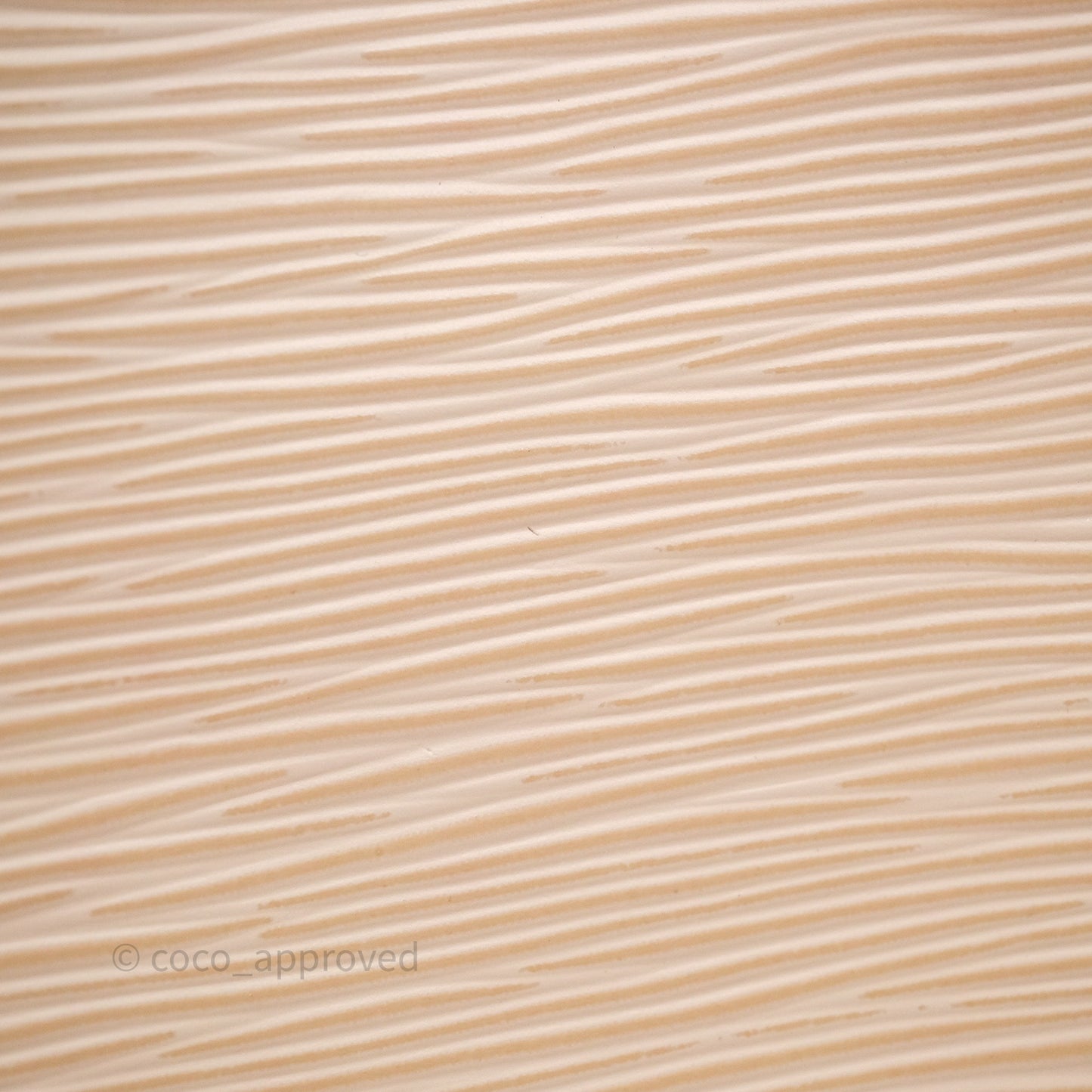 Louis Vuitton Neonoe BB Epi Beige