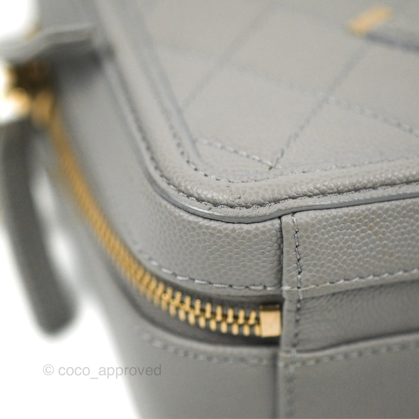 Chanel Quilted Small CC Filigree Vanity Case Grey Caviar Gold Hardware