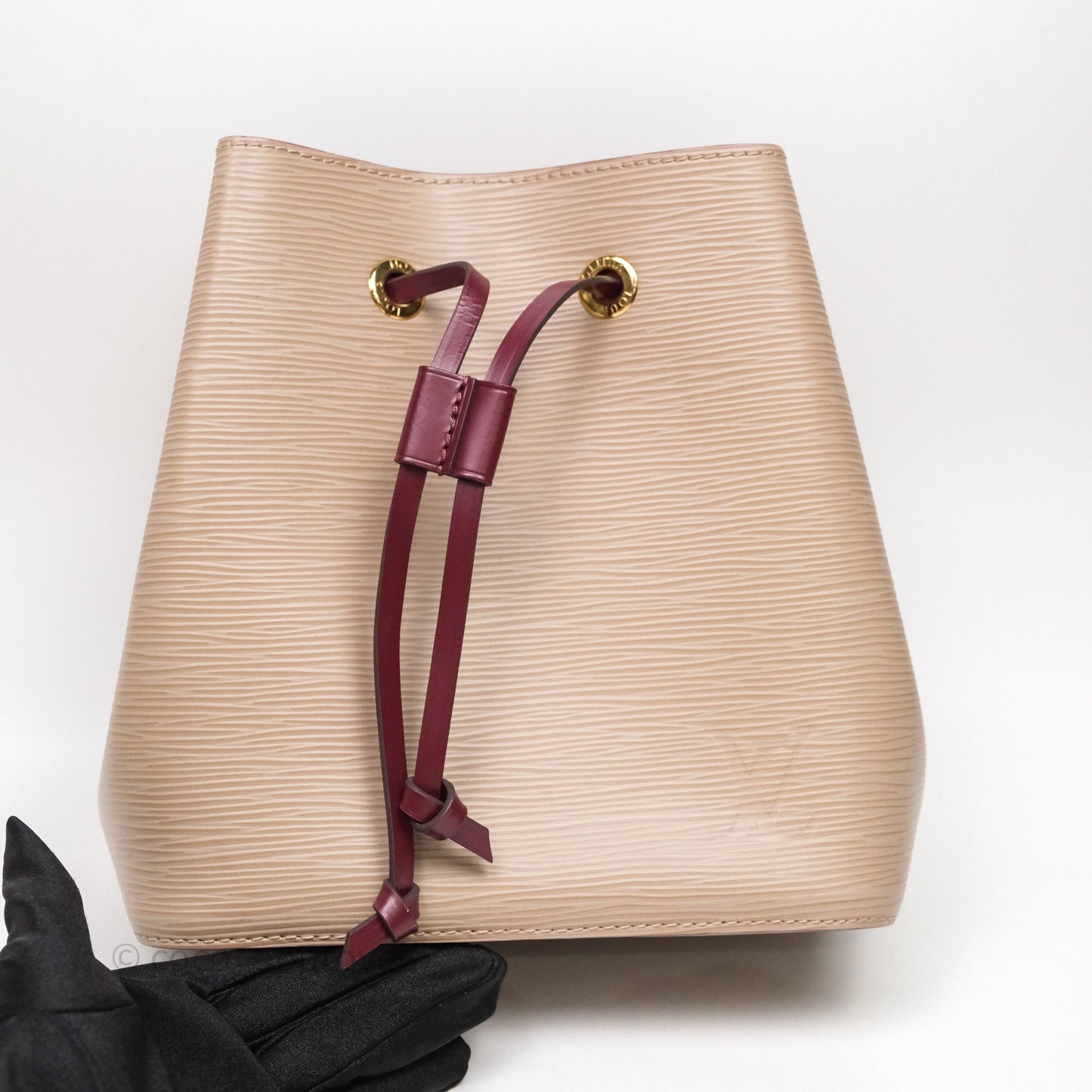Louis Vuitton Neonoe BB Epi Beige