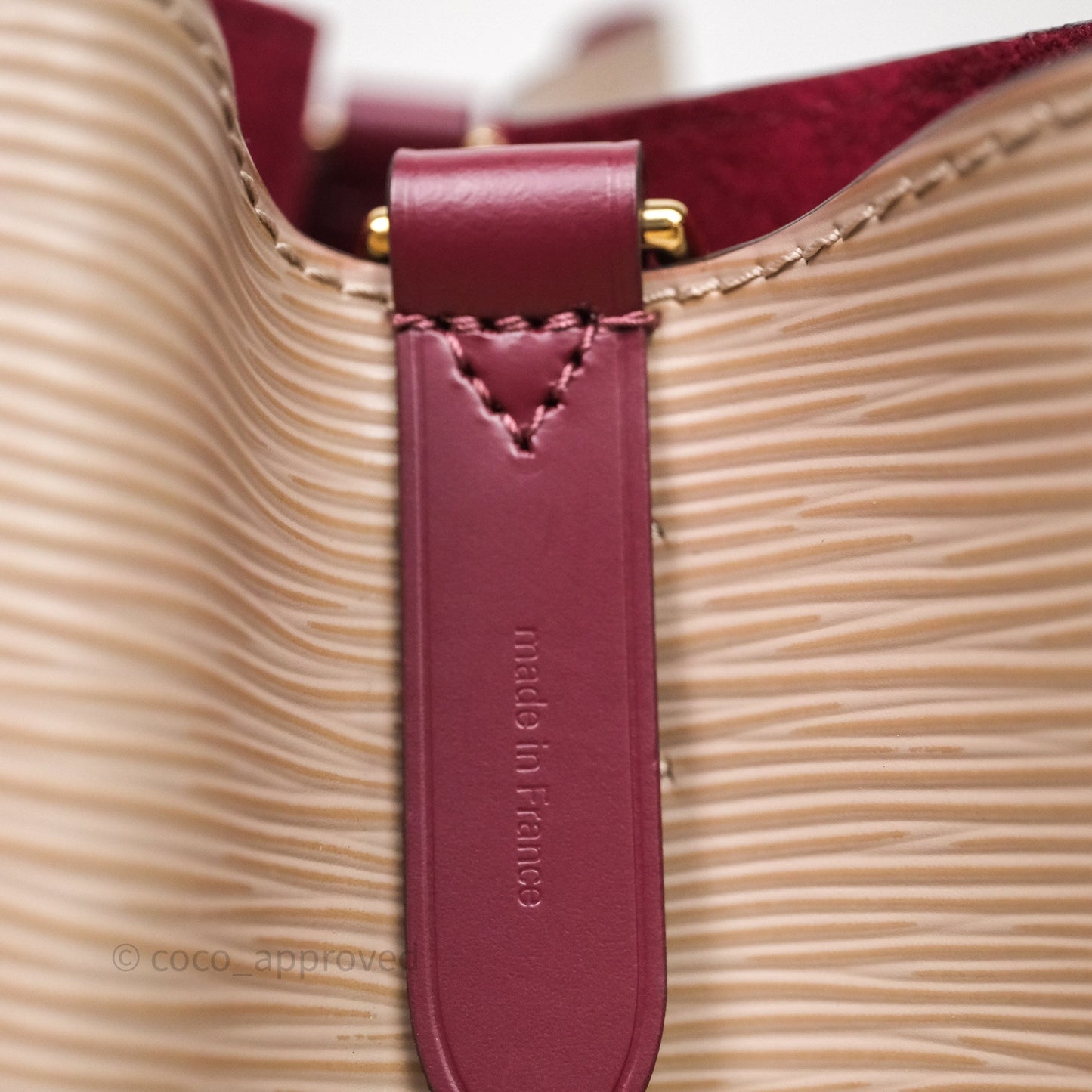 Louis Vuitton Neonoe BB Epi Beige