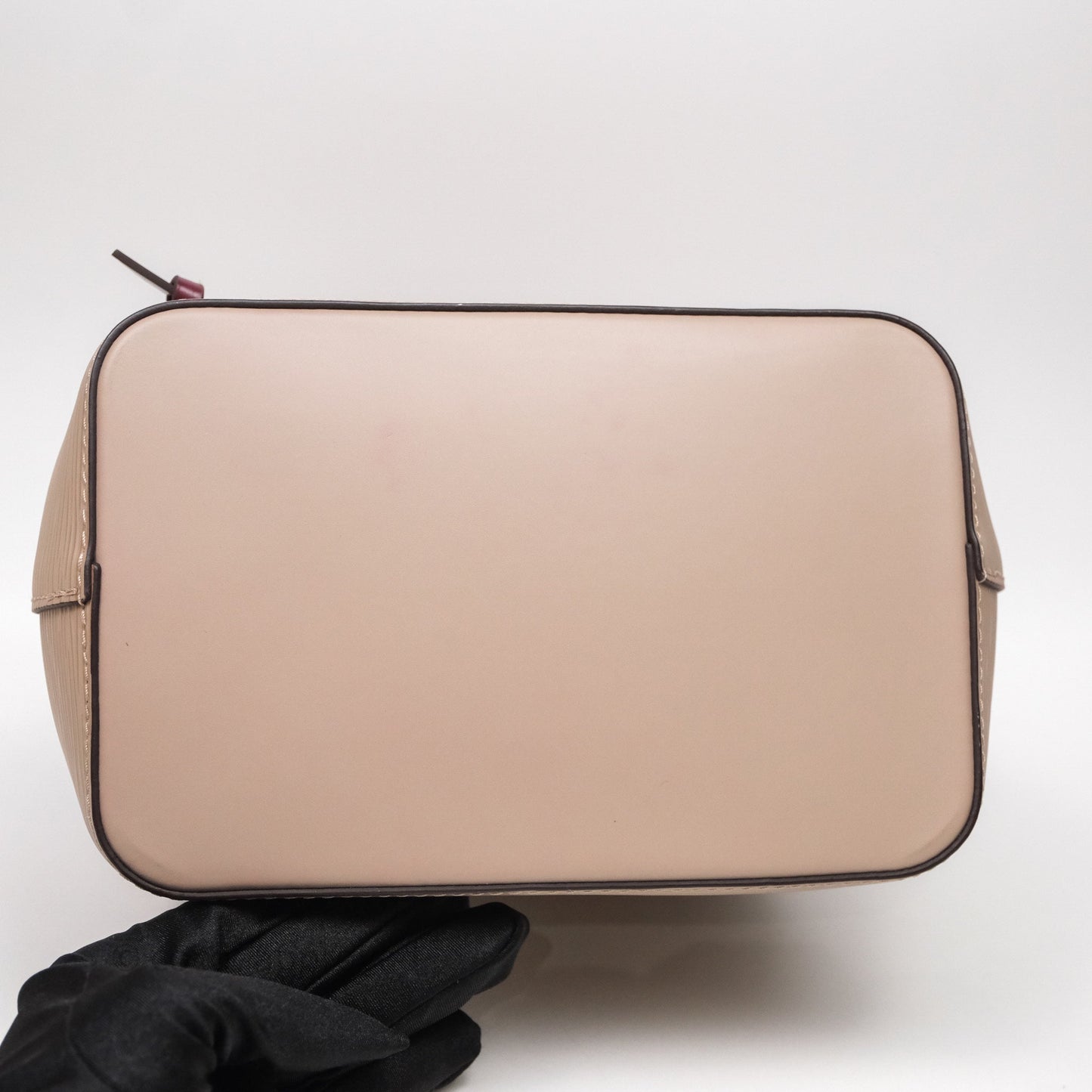 Louis Vuitton Neonoe BB Epi Beige