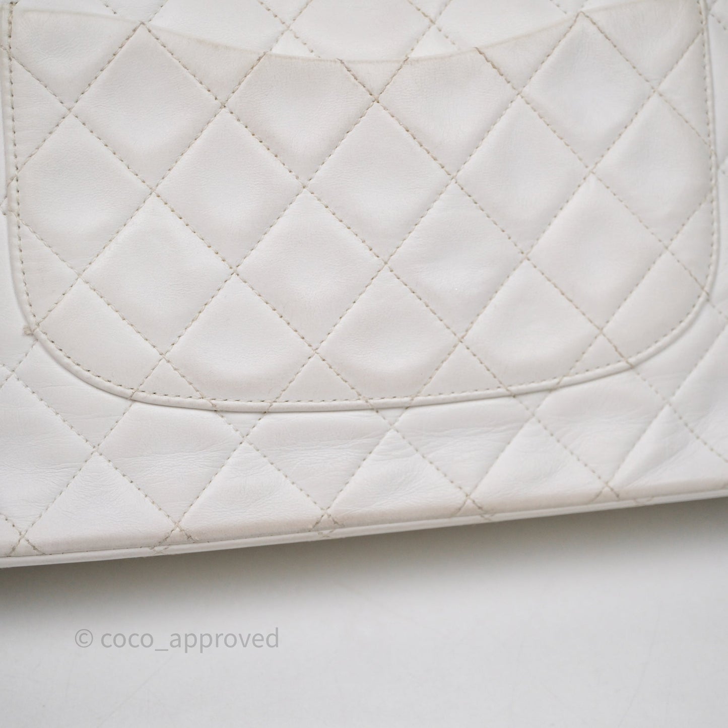 Chanel Classic Vintage Double Flap M/L White Lambskin 24K Gold Hardware