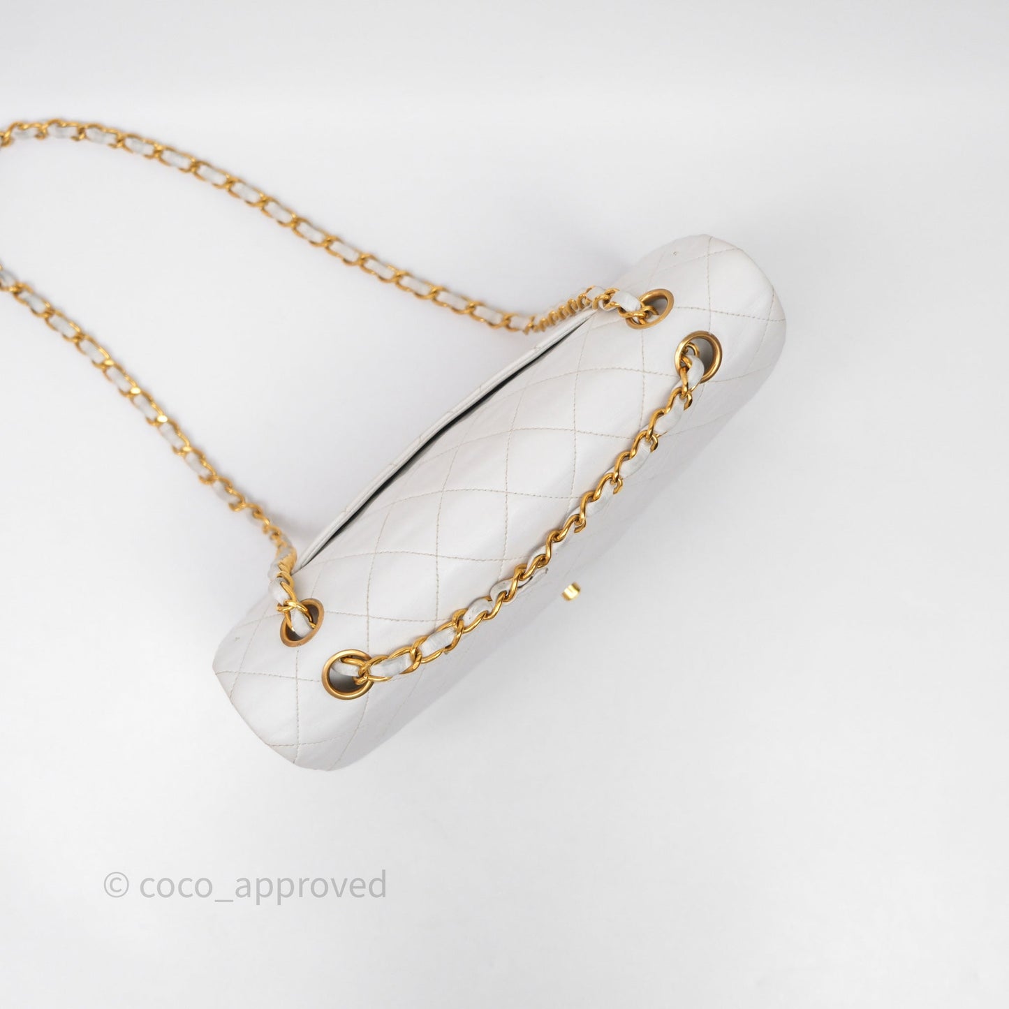 Chanel Classic Vintage Double Flap M/L White Lambskin 24K Gold Hardware