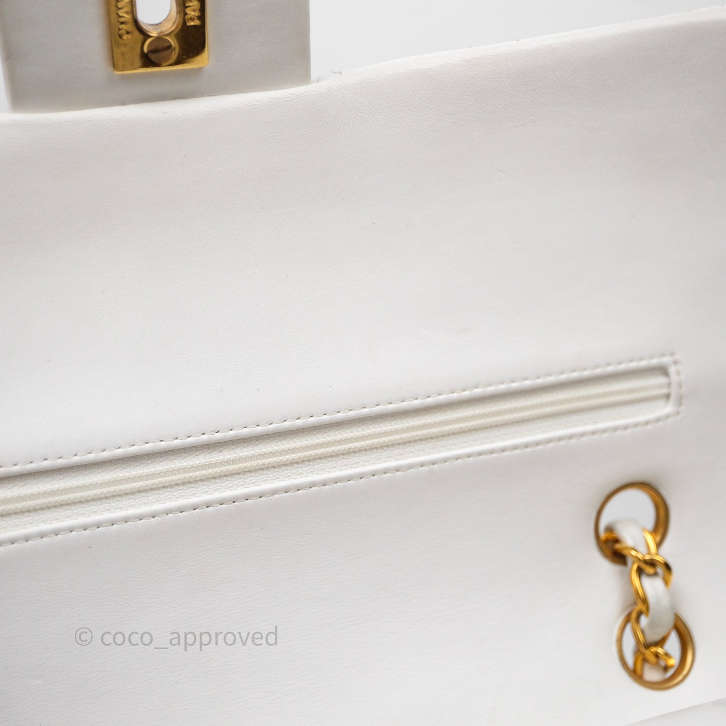 Chanel Classic Vintage Double Flap M/L White Lambskin 24K Gold Hardware