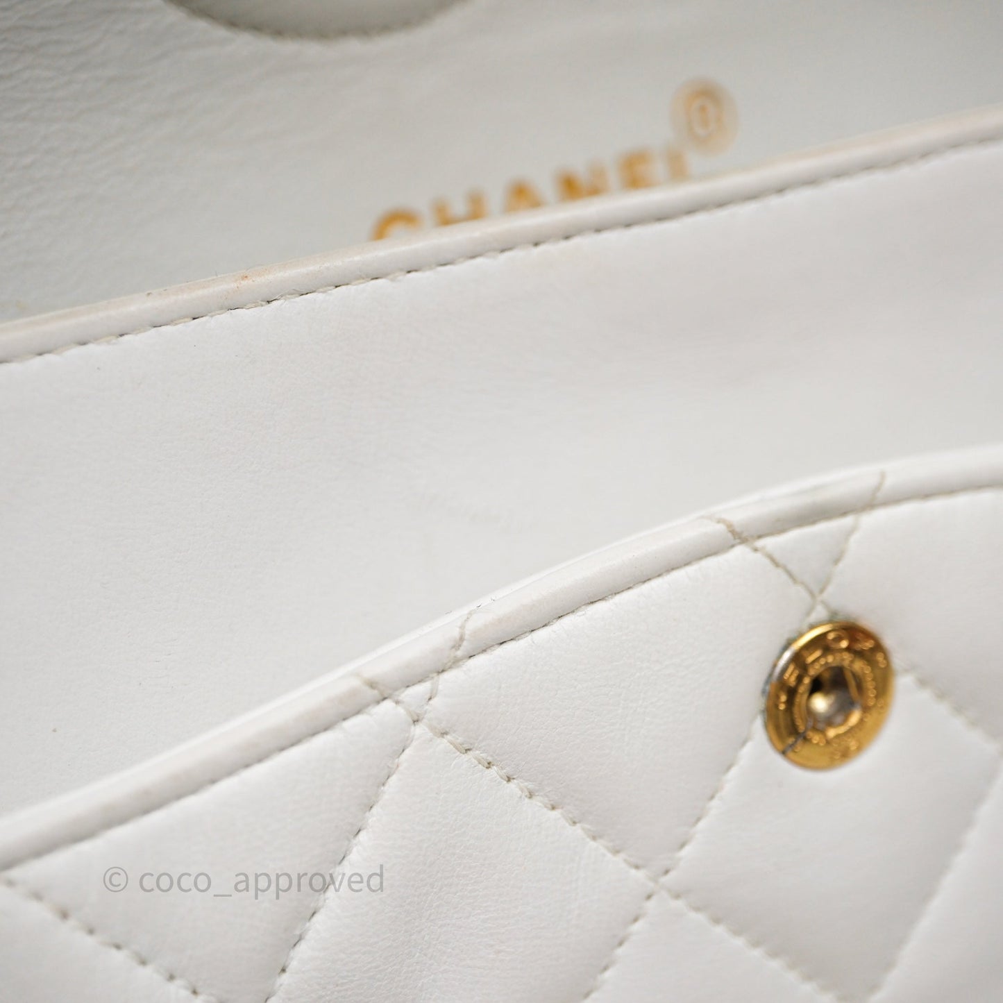 Chanel Classic Vintage Double Flap M/L White Lambskin 24K Gold Hardware