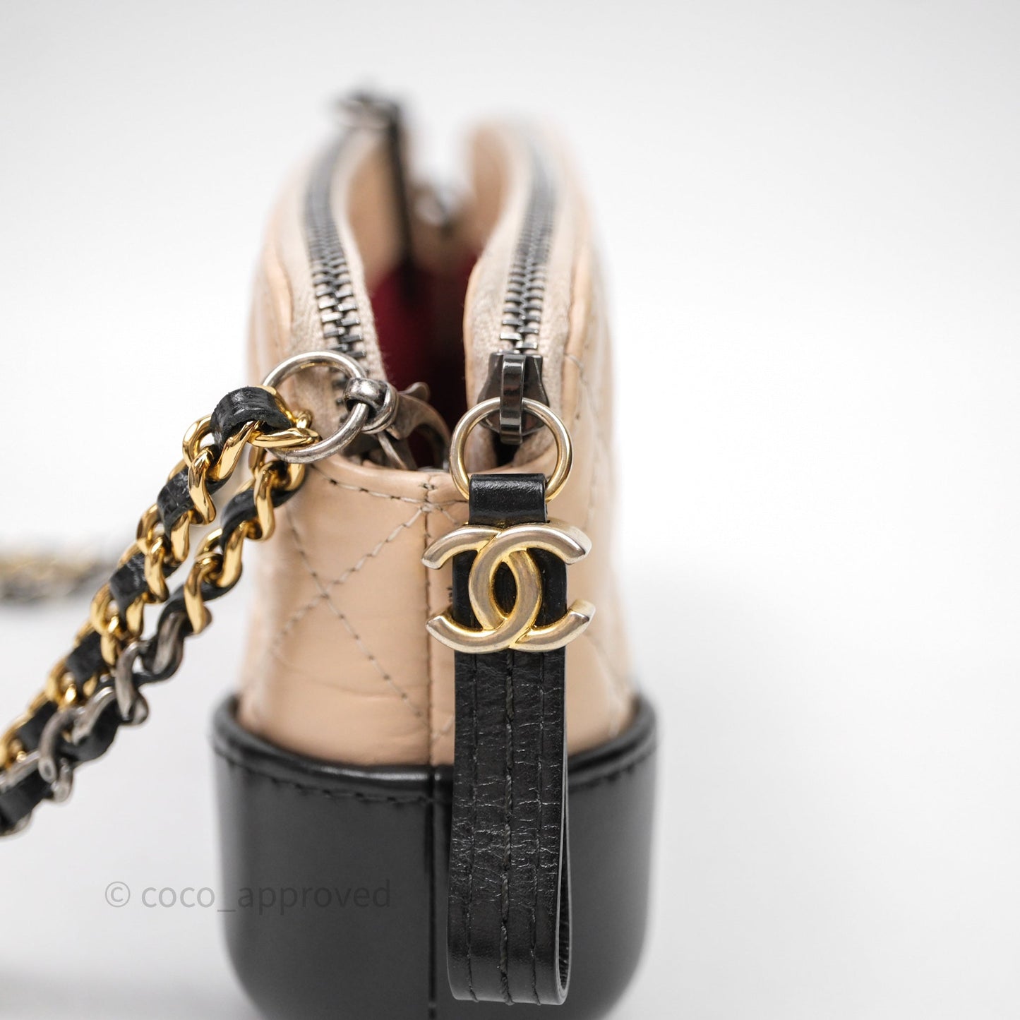 Chanel Gabrielle Clutch With Chain Aged Calfskin Black Beige Mixed Hardware