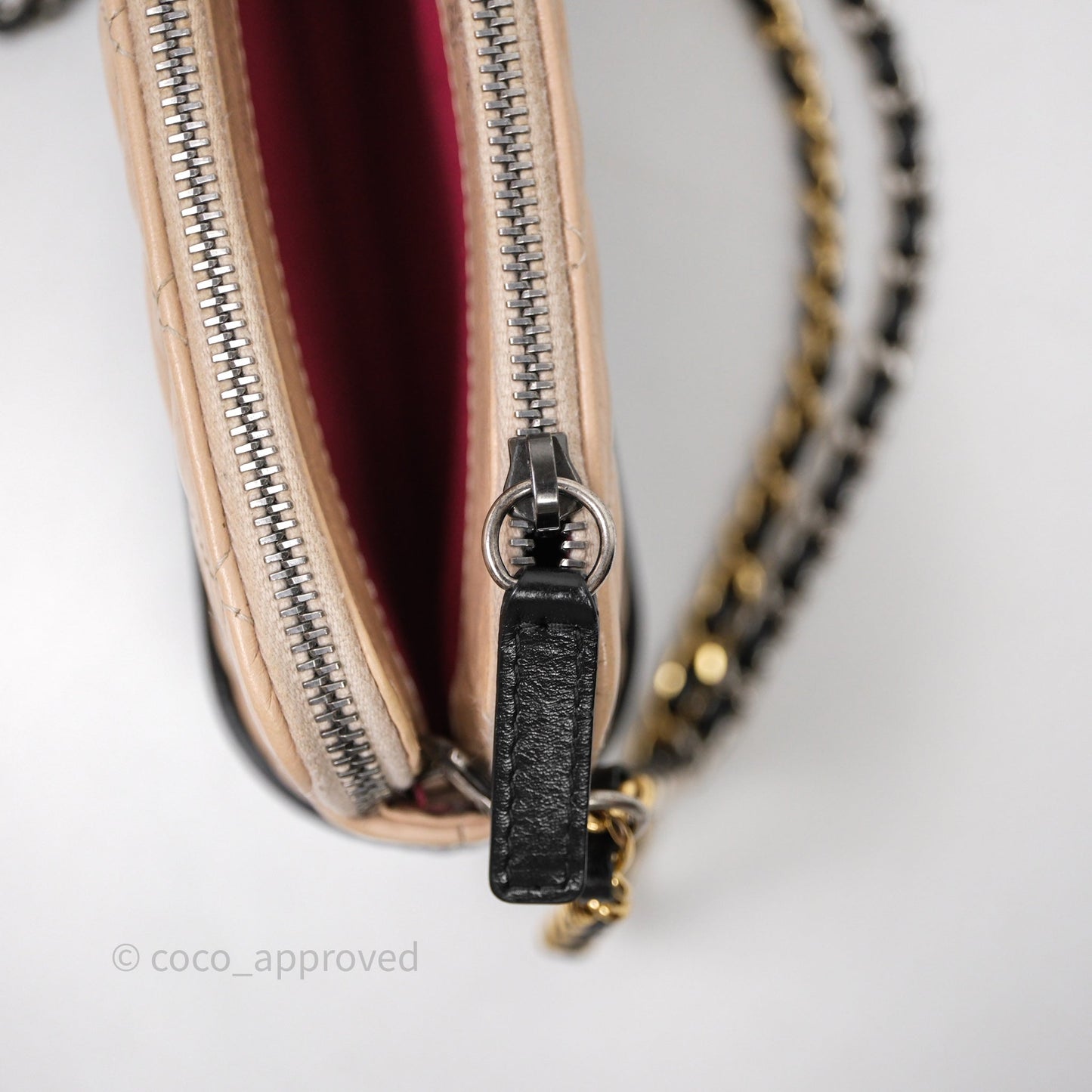 Chanel Gabrielle Clutch With Chain Aged Calfskin Black Beige Mixed Hardware