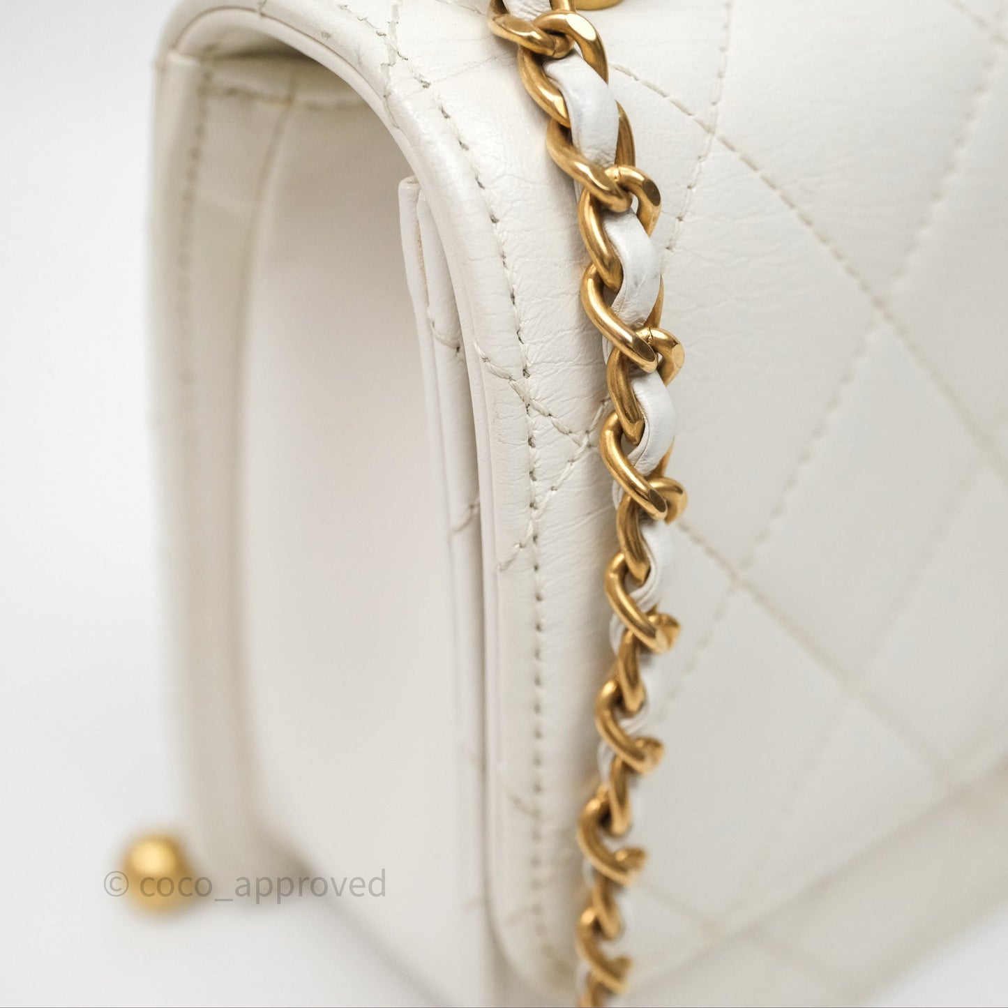 Chanel Quilted Perfect Fit Adjustable White Calfskin Gold Hardware