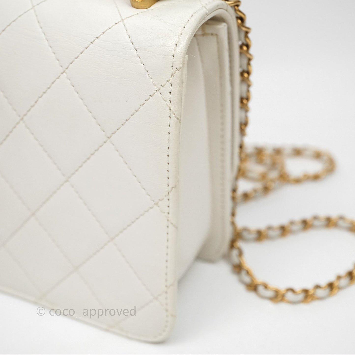 Chanel Quilted Perfect Fit Adjustable White Calfskin Gold Hardware