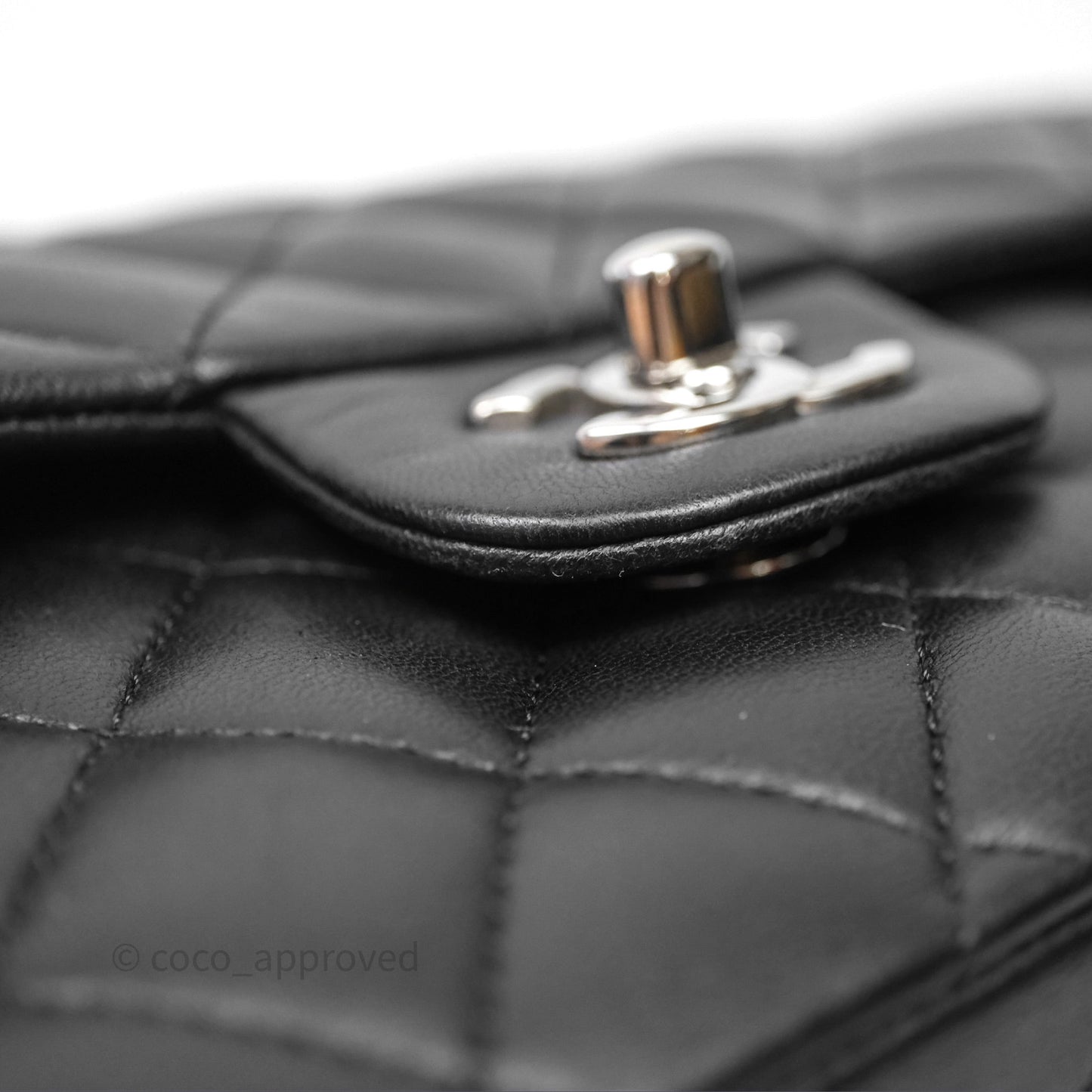 Chanel Classic M/L Medium Flap Quilted Black Lambskin Silver Hardware