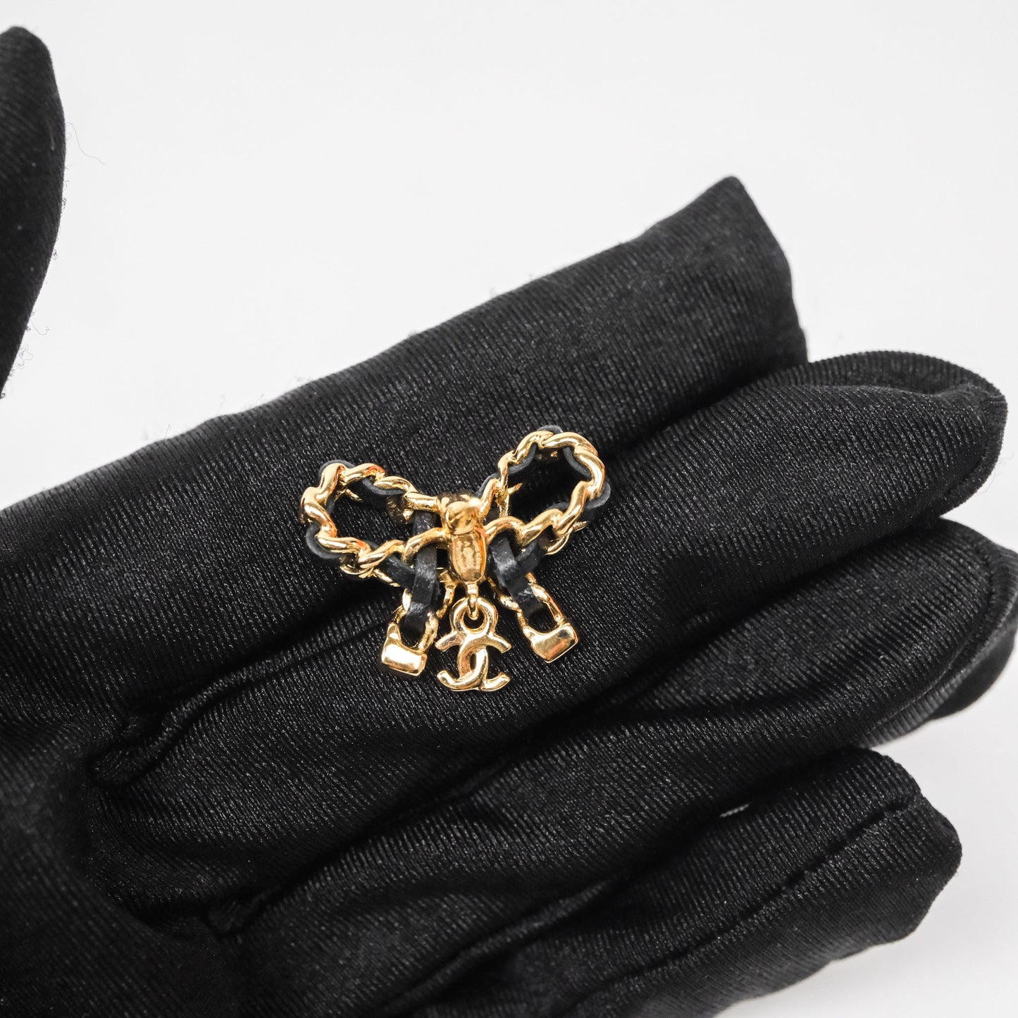 Chanel Woven Ribbon Bow Black Earrings Gold Tone 25V