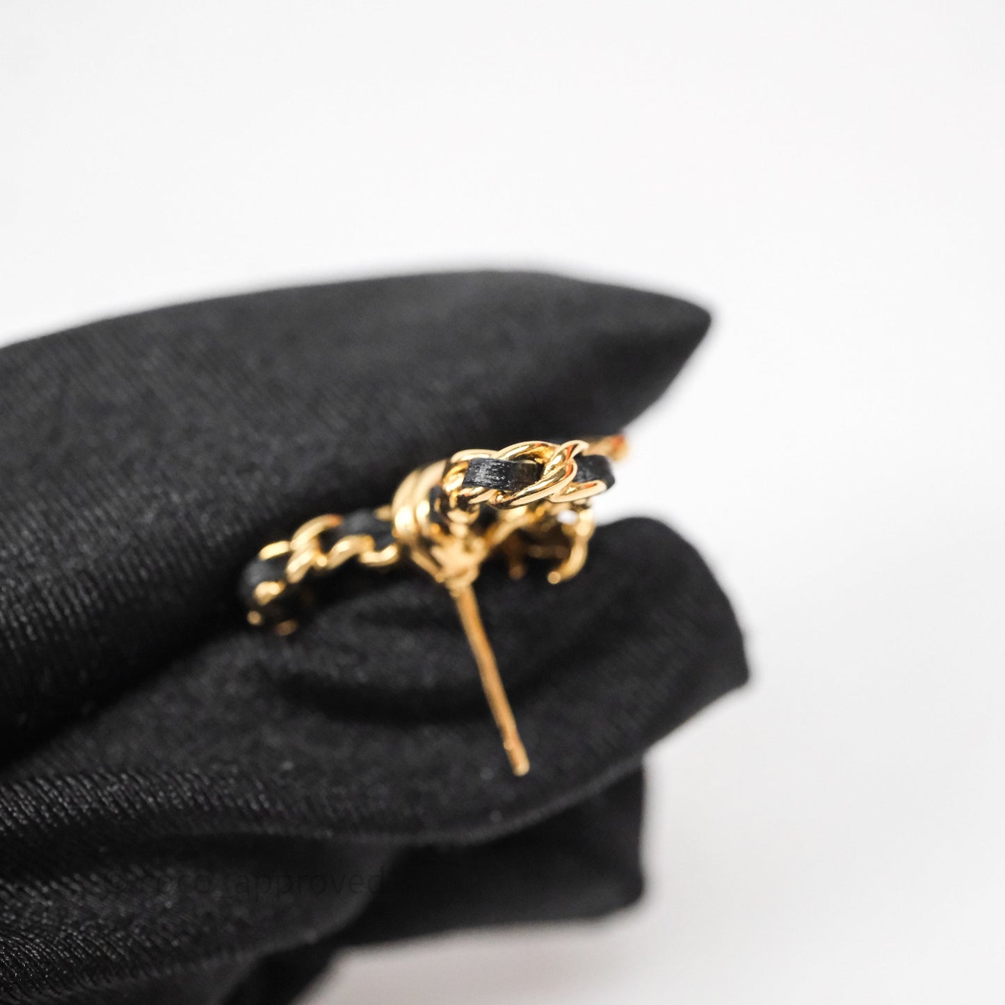 Chanel Woven Ribbon Bow Black Earrings Gold Tone 25V