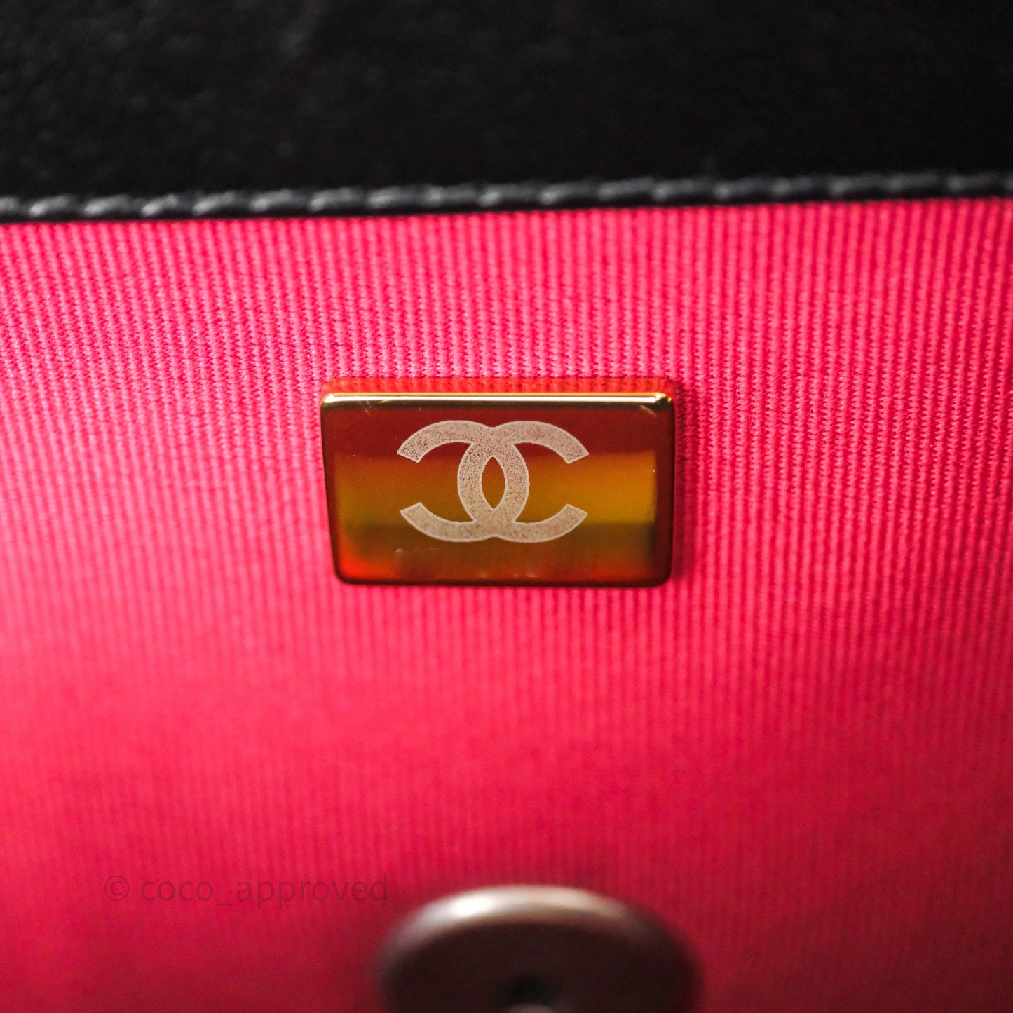 Chanel 19 Medium Black Mixed Hardware