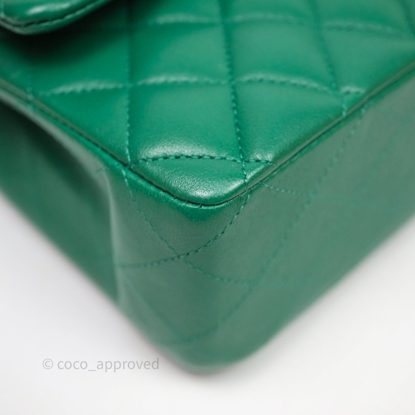 Chanel Classic M/L Medium Flap Quilted Green Lambskin Gold Hardware