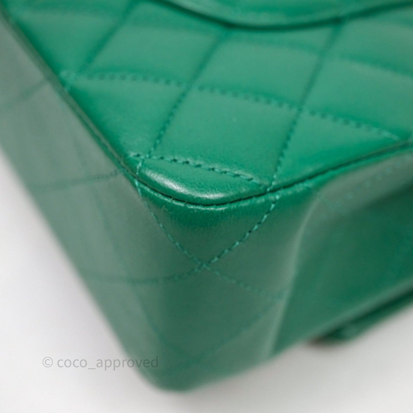 Chanel Classic M/L Medium Flap Quilted Green Lambskin Gold Hardware